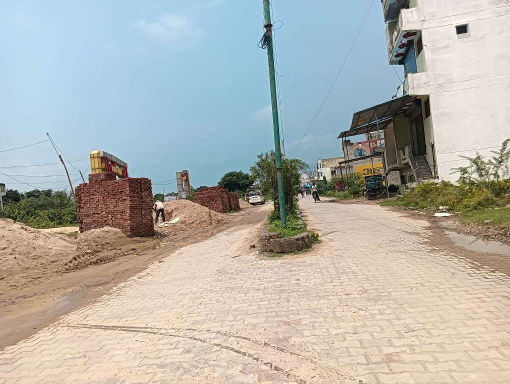 Punjab National Bank Auctions for Residential property in Etah, Uttar Pradesh image 3 of 3 in Jalesar, Etah | Punjab National Bank auction property