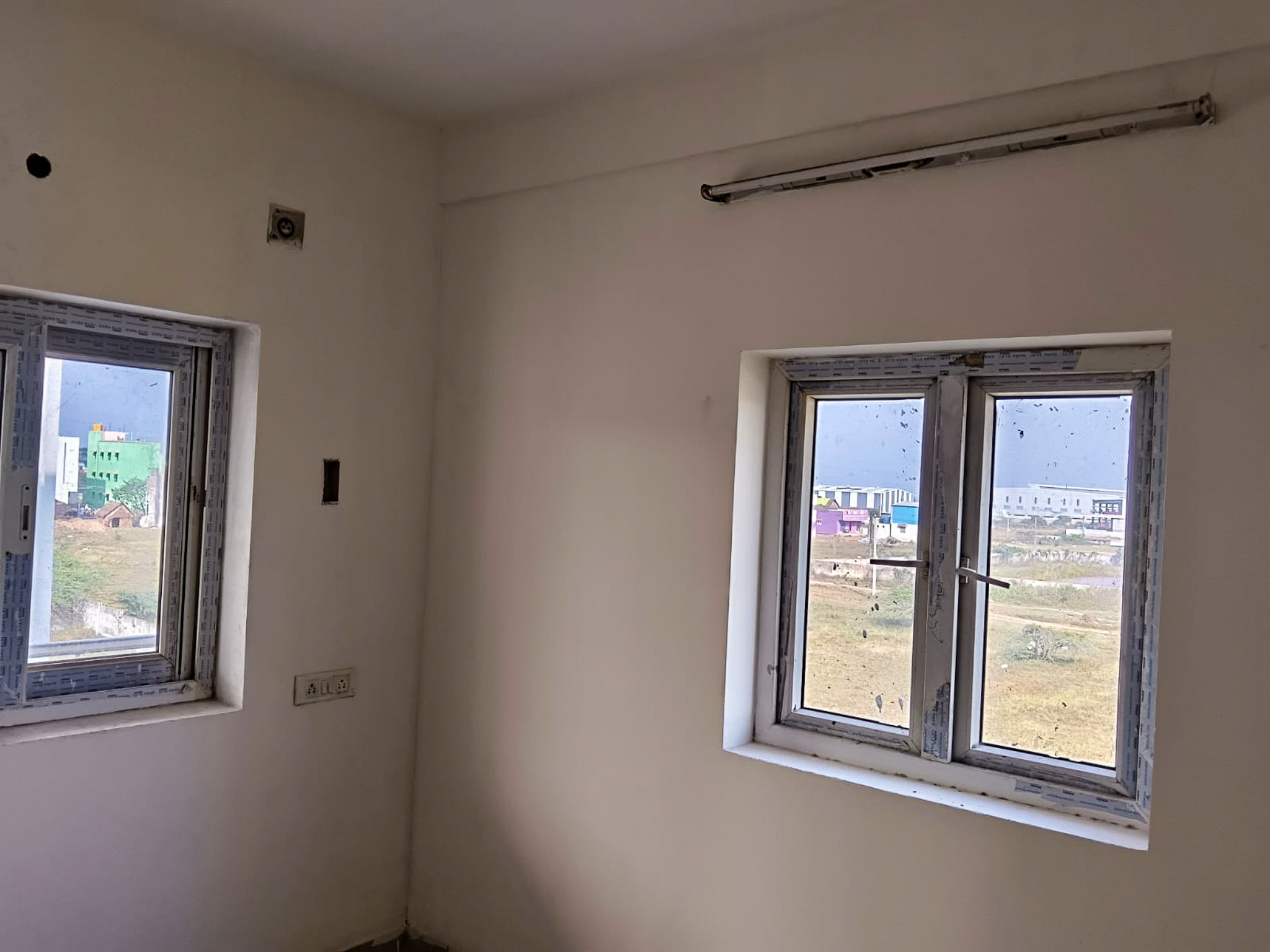 Indian Overseas Bank Auctions for Residential property in Kanchipuram, Tamil Nadu image 9 of 25 in Mevalurkuppam, Kanchipuram | Indian Overseas Bank auction property