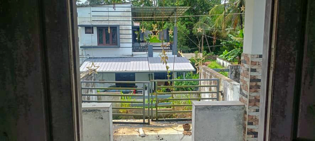 State Bank of India Auctions for Residential property in Thrissur, Kerala image 23 of 29 in Chalakudy, Thrissur | State Bank of India auction property