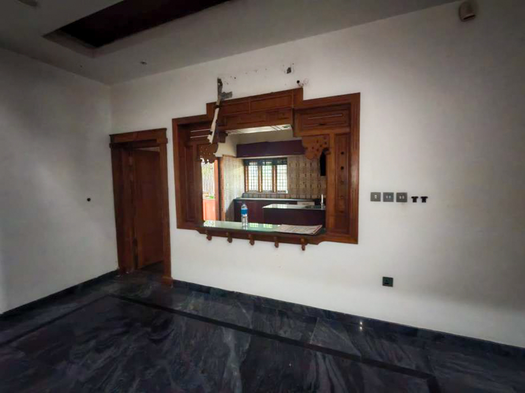 State Bank of India Auctions for Residential property in Thrissur, Kerala image 19 of 45 in Parappukkara, Thrissur | State Bank of India auction property