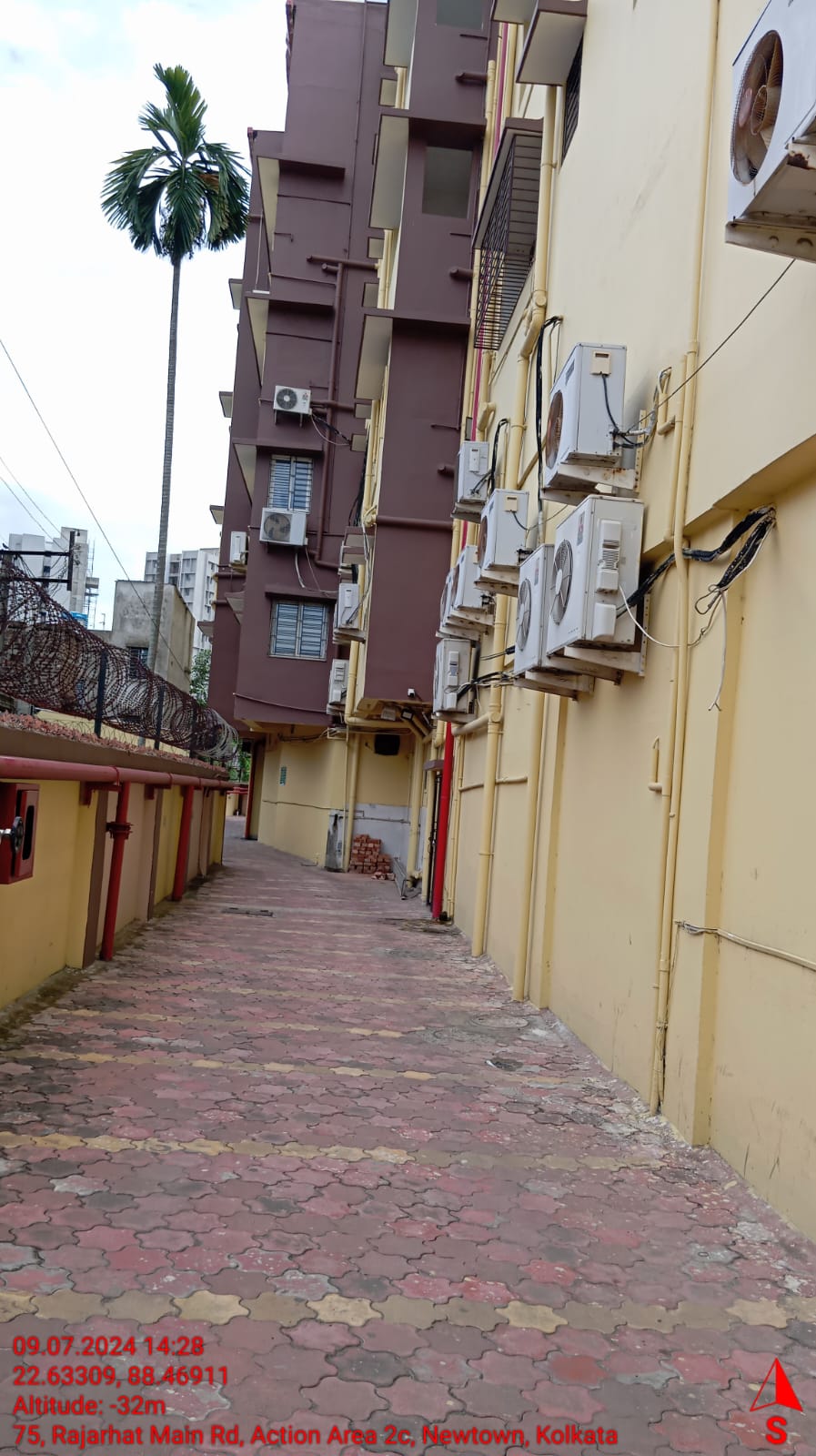 Punjab National Bank Auctions for Residential property in North 24 Parganas, West Bengal image 8 of 10 in Chandapur Champagachhi, North 24 Parganas | Punjab National Bank auction property