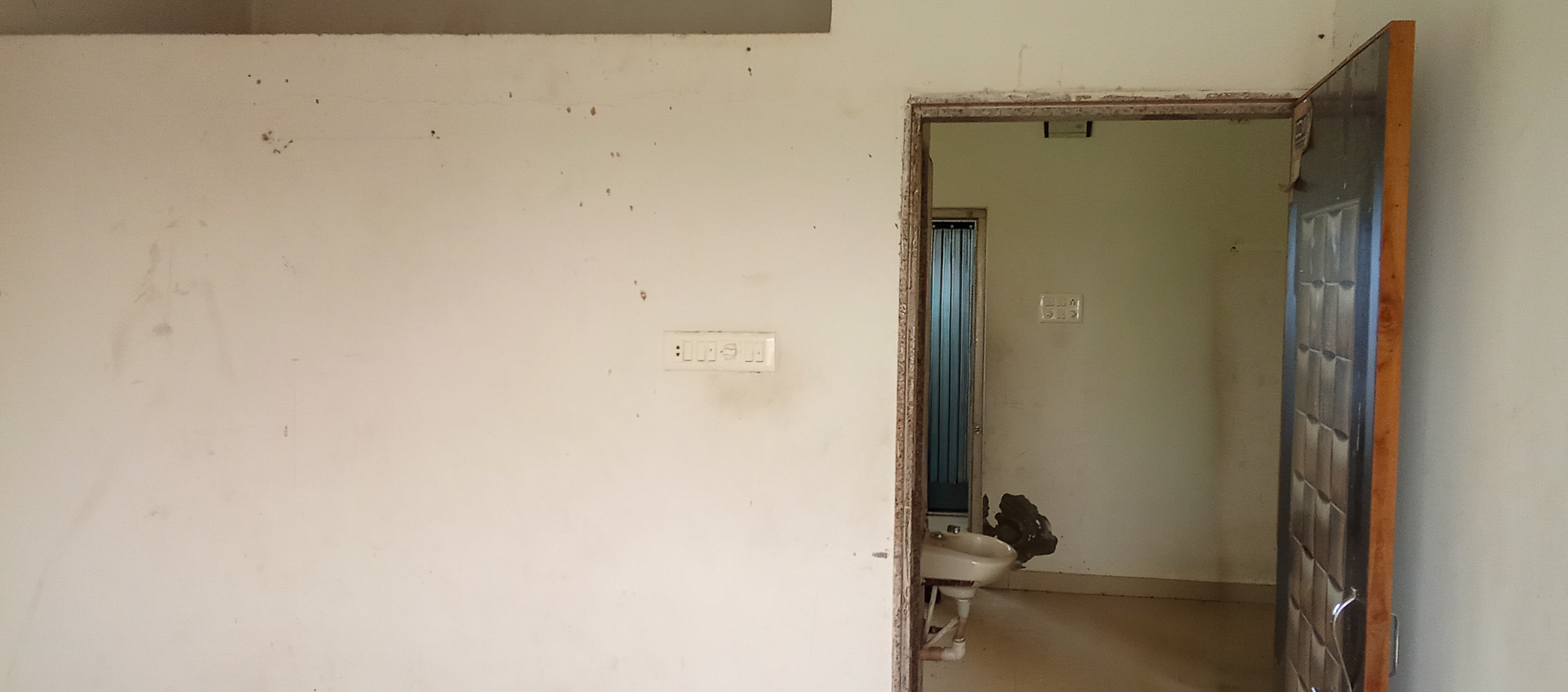 State Bank of India Auctions for Residential property in Bhavnagar, Gujarat image 14 of 17 in Vallabhipur, Bhavnagar | State Bank of India auction property