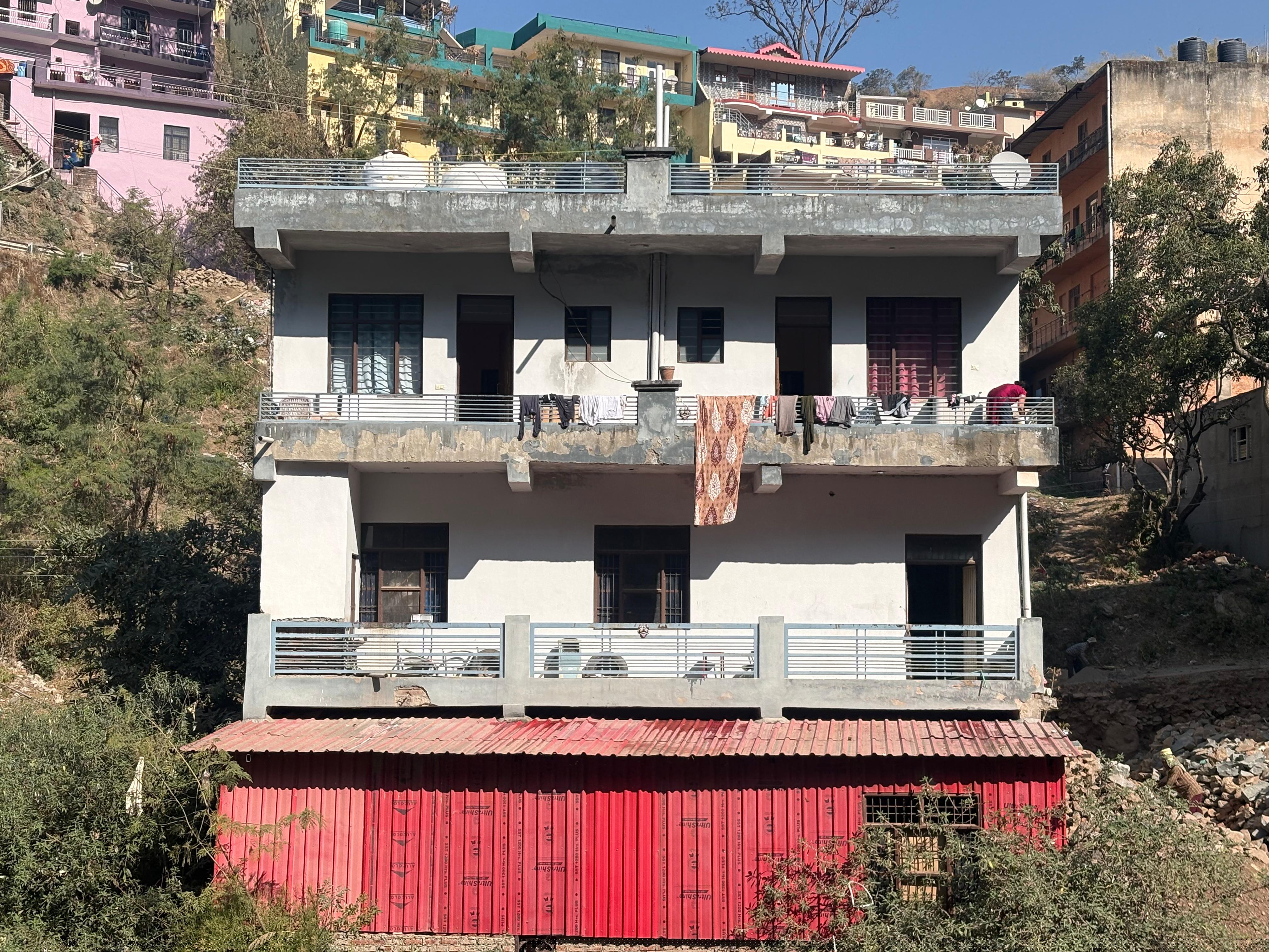 Canara Bank Auctions for Residential property in Solan, Himachal Pradesh image 2 of 2 in Parwanoo, Solan | Canara Bank auction property
