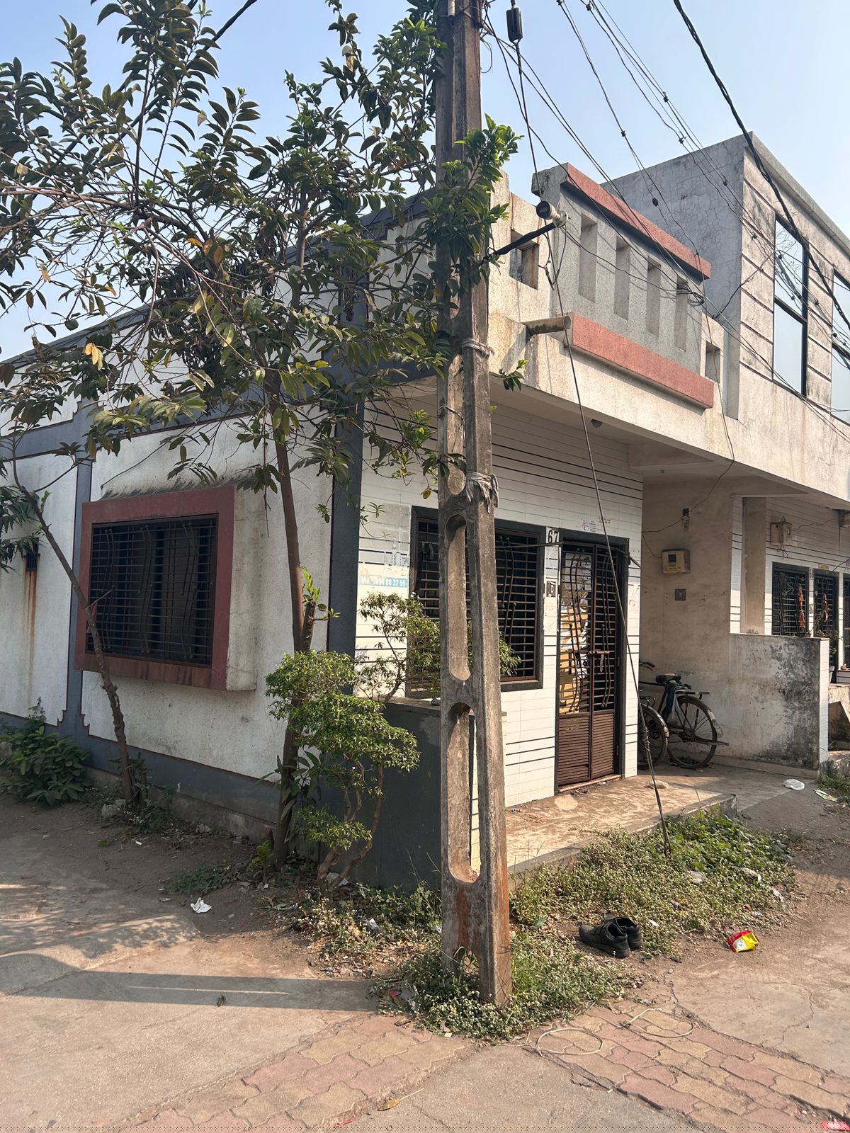 State Bank of India Auctions for Residential property in Surat, Gujarat image 2 of 7 in Surat, Surat | State Bank of India auction property