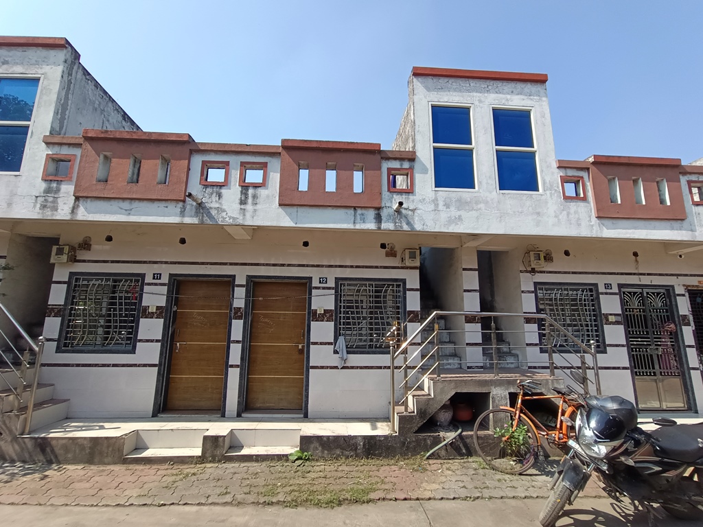 IDBI Bank Auctions for Residential property in Surat, Gujarat image 3 of 4 in Chalthan, Surat | IDBI Bank auction property