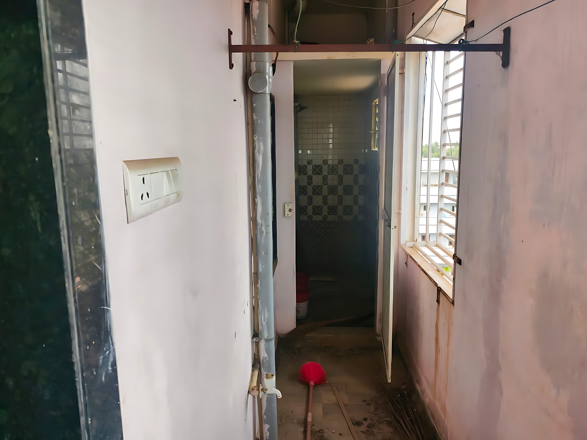 State Bank of India Auctions for Residential property in East Godavari, Andhra Pradesh image 2 of 13 in Anaparthi, East Godavari | State Bank of India auction property