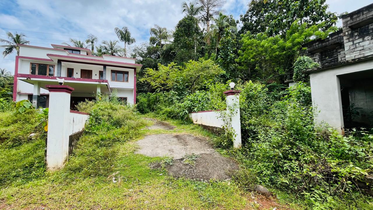 Bank of Baroda Auctions for Residential property in Kozhikode, Kerala image 3 of 4 in Chelannur, Kozhikode | Bank of Baroda auction property