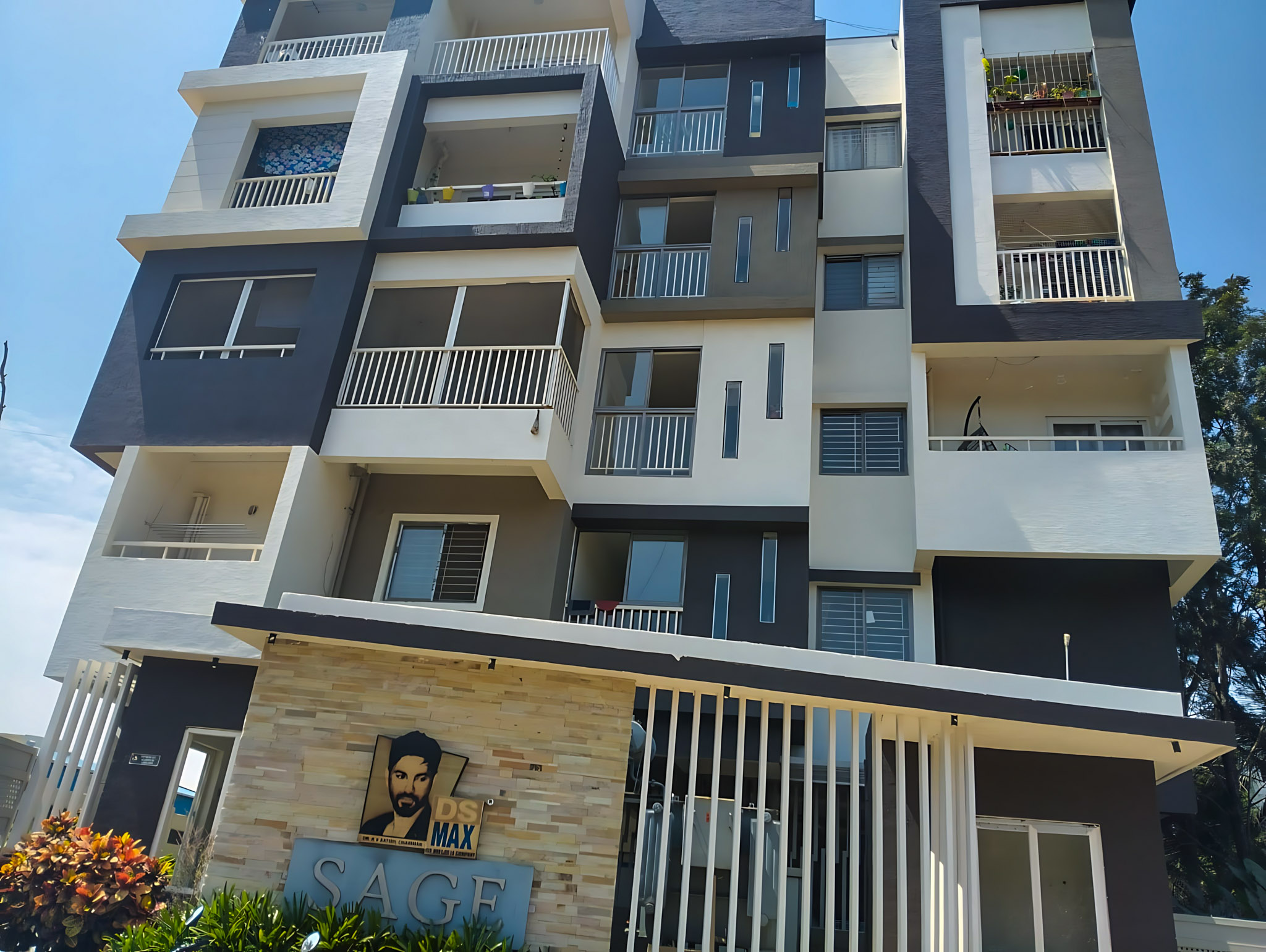 State Bank of India Auctions for Residential property in Bengaluru, Karnataka image 3 of 19 in Bengaluru, Bengaluru | State Bank of India auction property