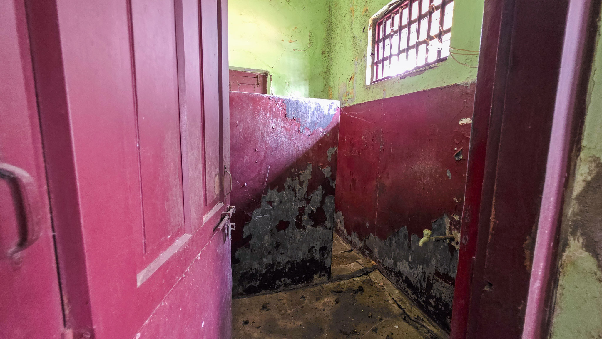 State Bank of India Auctions for Residential property in Ernakulam, Kerala image 19 of 23 in Aluva, Ernakulam | State Bank of India auction property