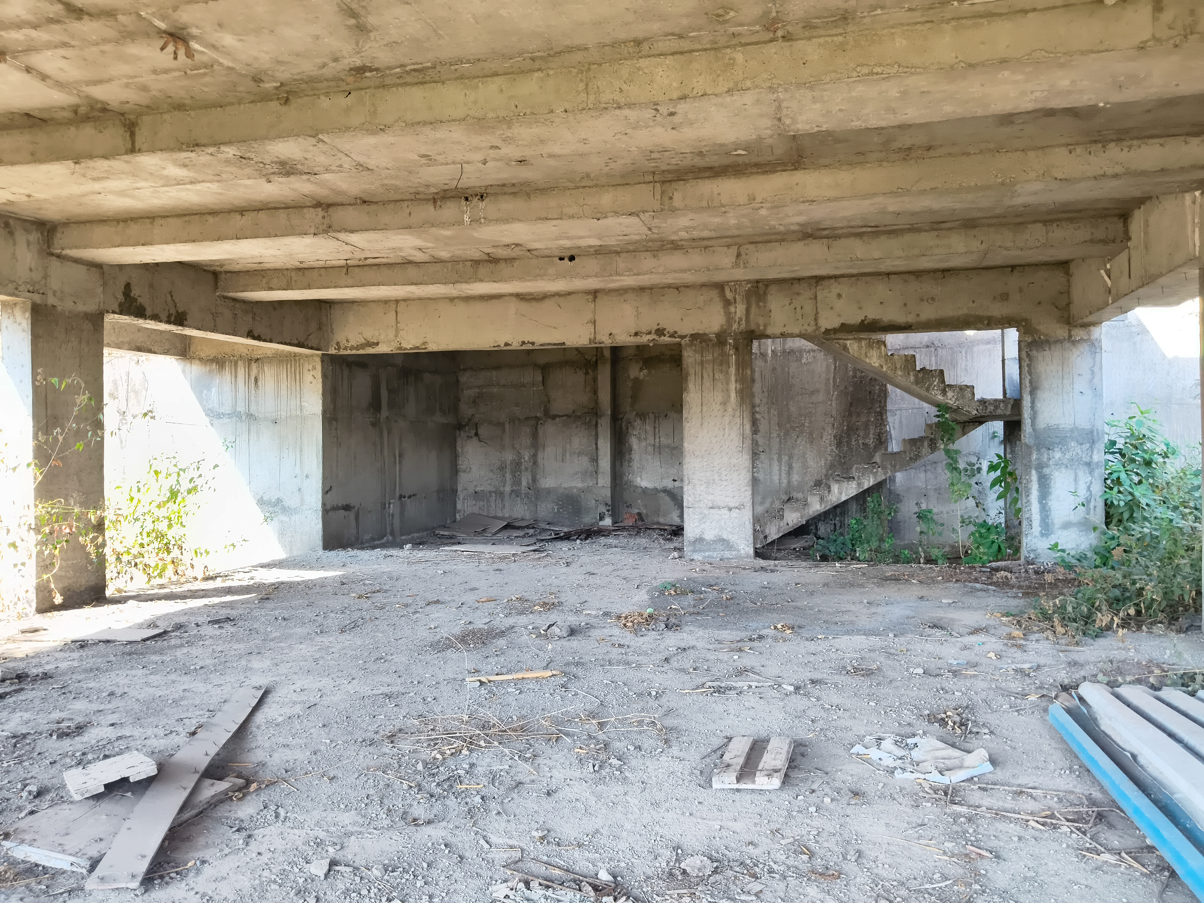 State Bank of India Auctions for Residential property in Pune, Maharashtra image 19 of 24 in Lavasa, Pune | State Bank of India auction property