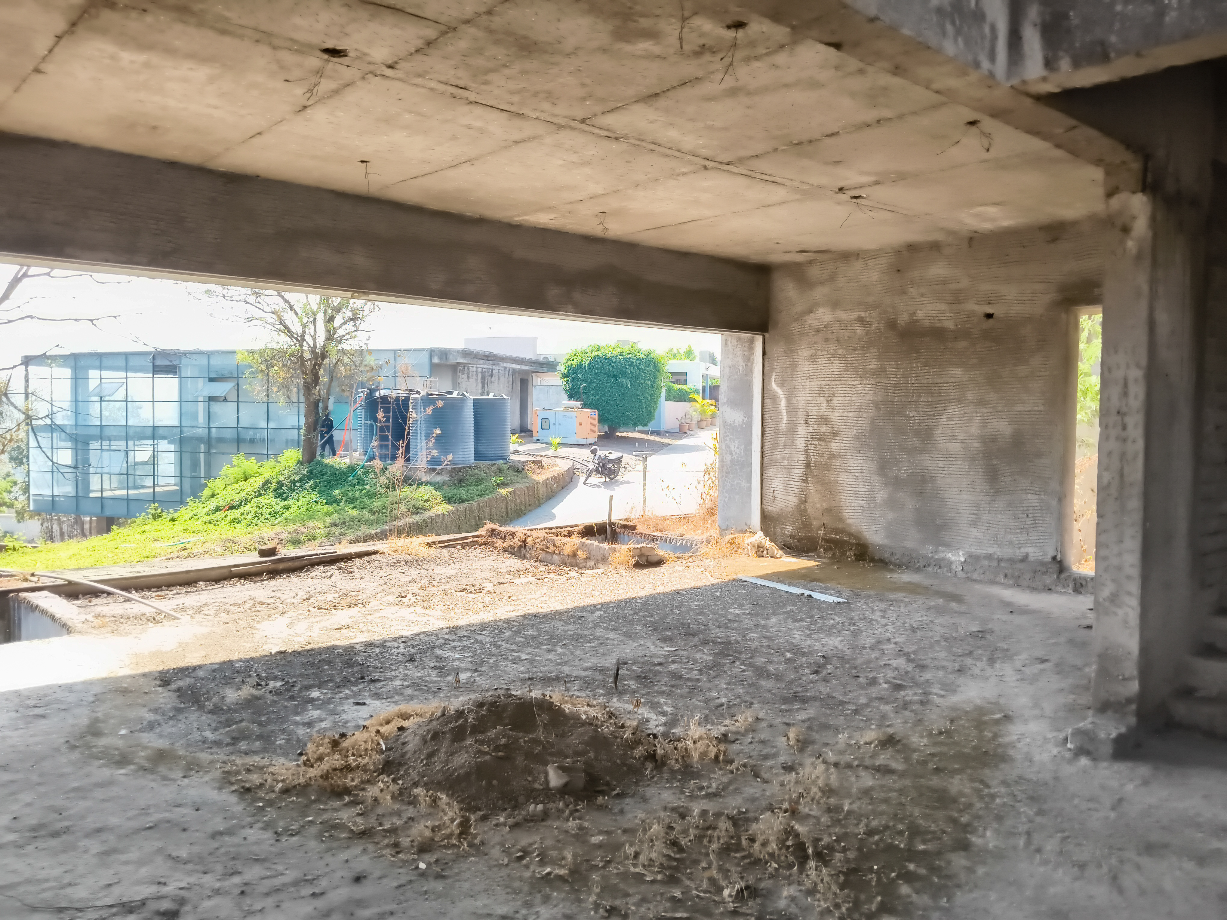 State Bank of India Auctions for Residential property in Pune, Maharashtra image 16 of 25 in Lavasa, Pune | State Bank of India auction property