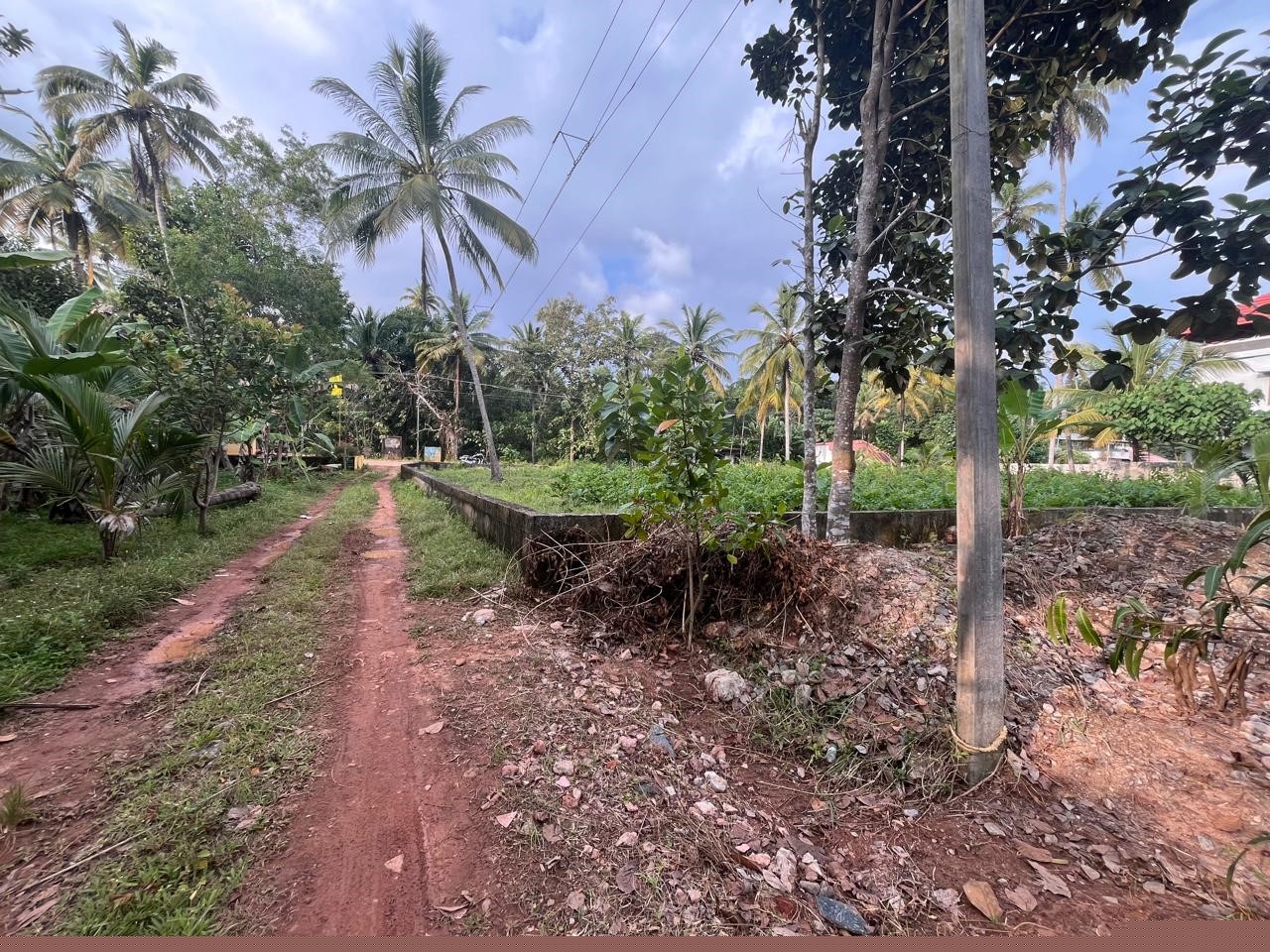 Punjab National Bank Auctions for Residential property in Trivandrum, Kerala image 3 of 12 in Varkala, Trivandrum | Punjab National Bank auction property