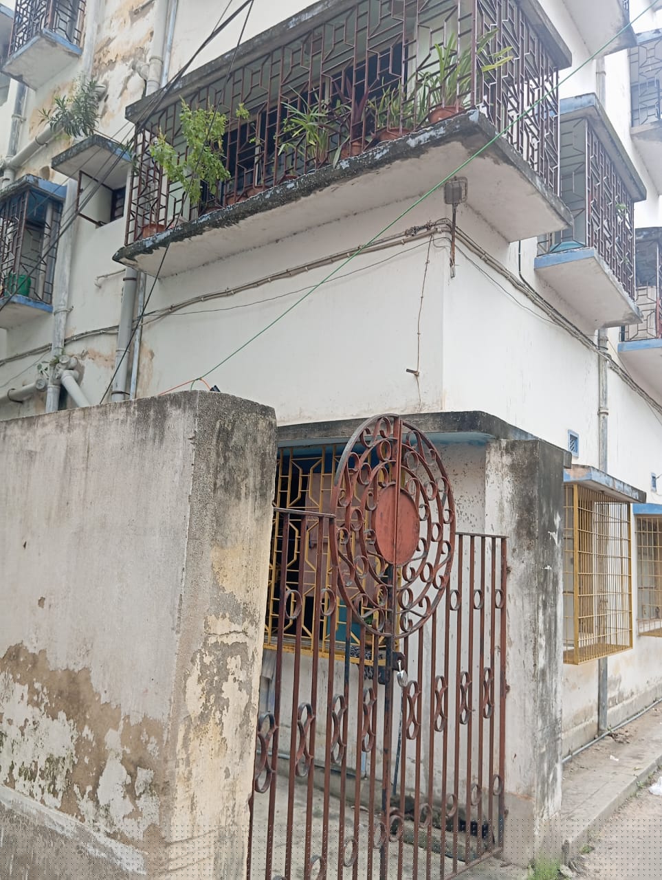 Punjab National Bank Auctions for Residential property in Hooghly, West Bengal image 9 of 17 in Uttarpara Kotrung, Hooghly | Punjab National Bank auction property