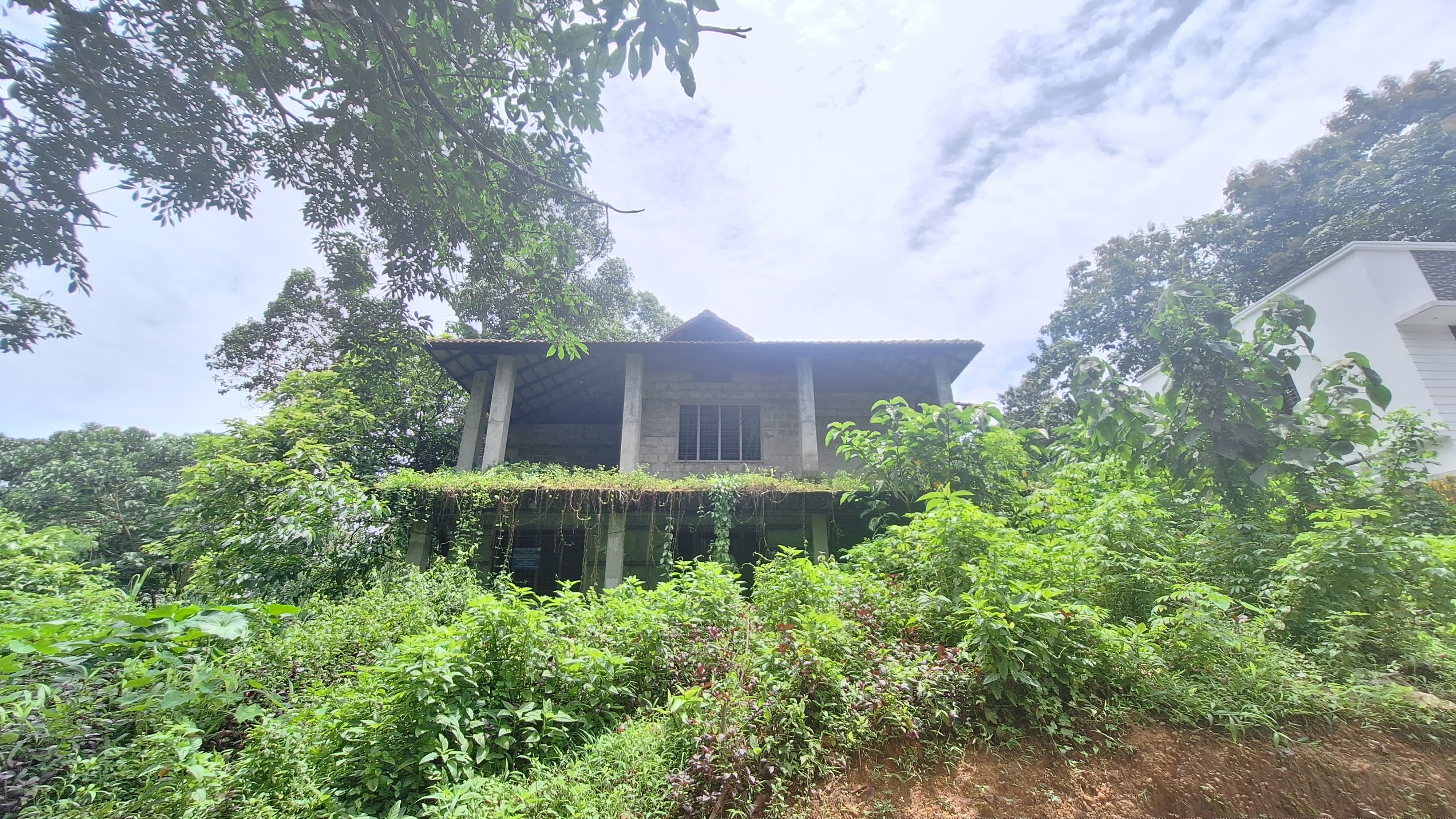 State Bank of India Auctions for Residential property in Pathanamthitta, Kerala image 3 of 10 in Adoor, Pathanamthitta | State Bank of India auction property