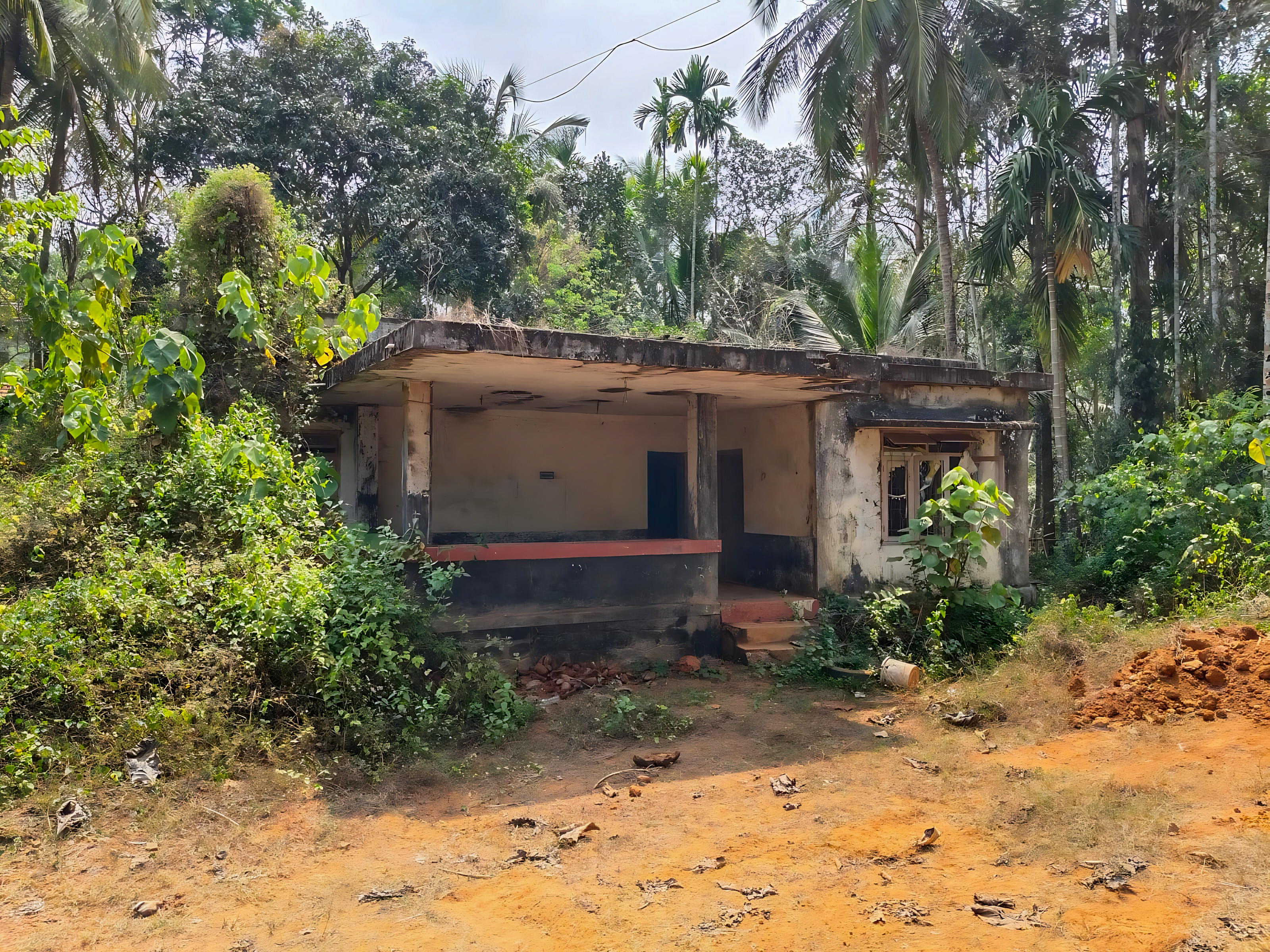 Bank of Baroda Auctions for Residential property in Kozhikode, Kerala image 2 of 13 in Atholi, Kozhikode | Bank of Baroda auction property