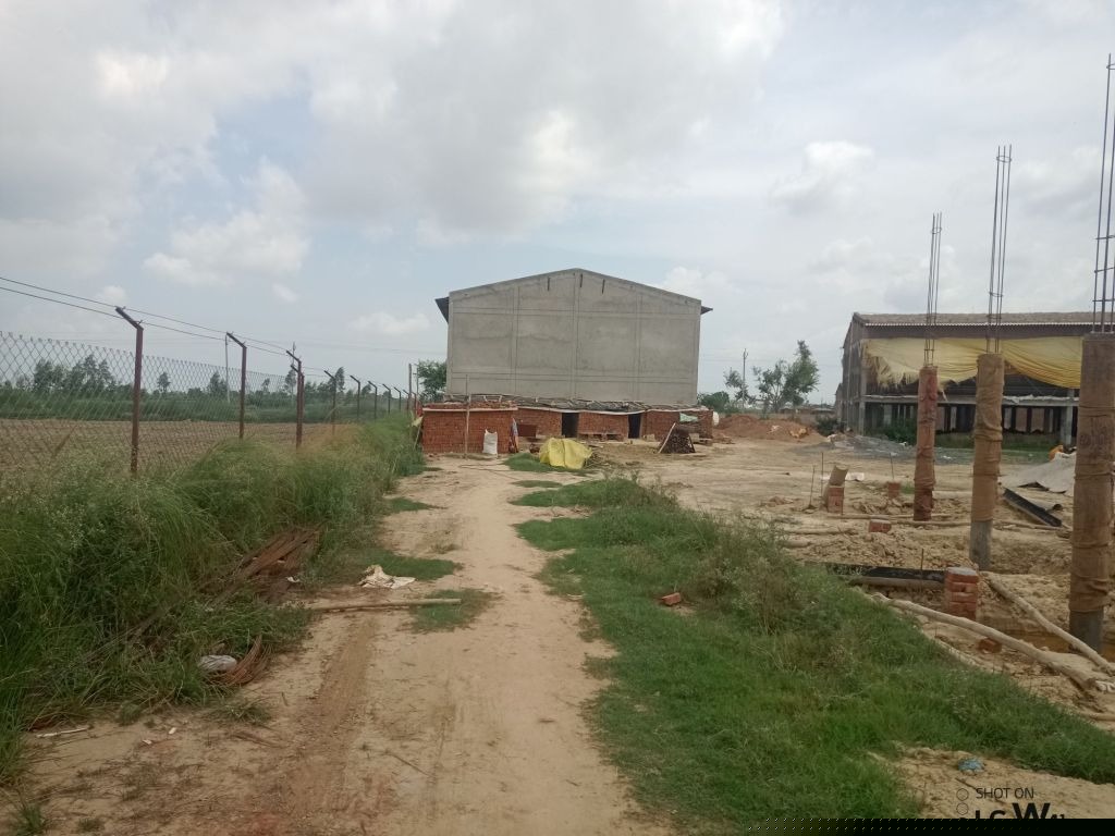 Punjab National Bank Auctions for Industrials property in Hathras, Uttar Pradesh image 2 of 3 in Sikandra Rao, Hathras | Punjab National Bank auction property