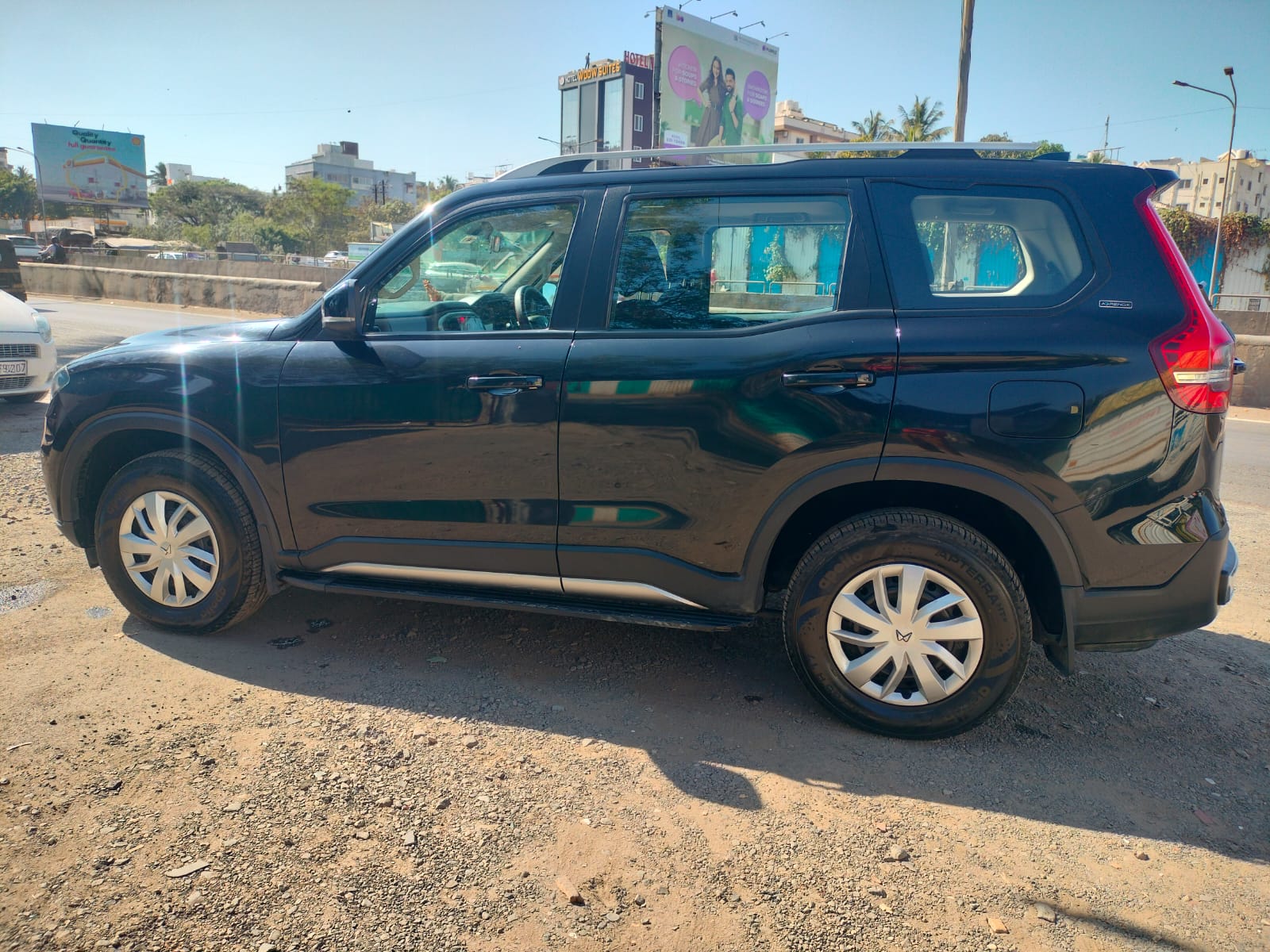 State Bank of India Auctions for Vehicle Auctions property in Pune, Maharashtra image 4 of 7 in Pune, Pune | State Bank of India auction property