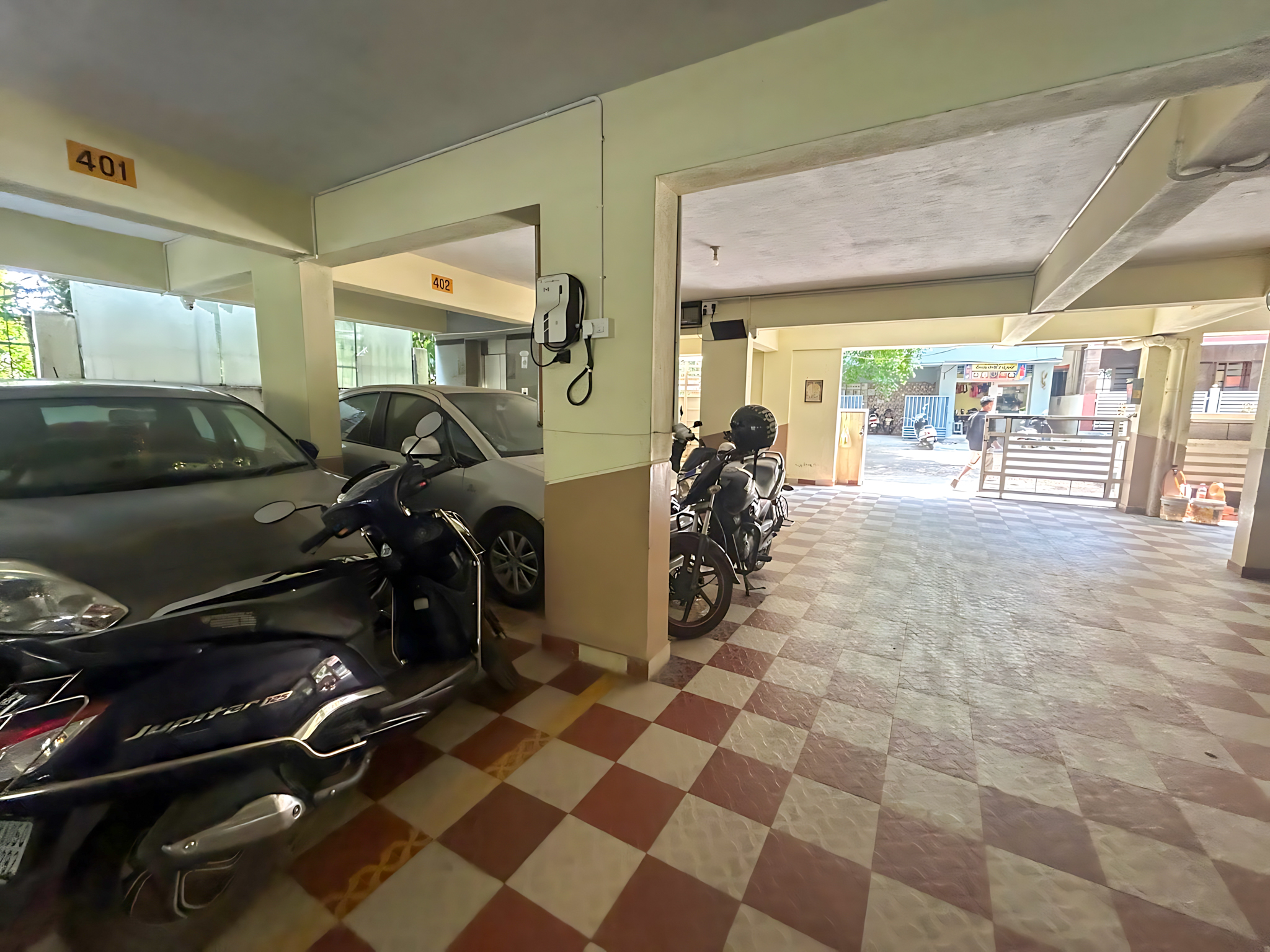 State Bank of India Auctions for Residential property in Bengaluru, Karnataka image 9 of 16 in Bengaluru, Bengaluru | State Bank of India auction property