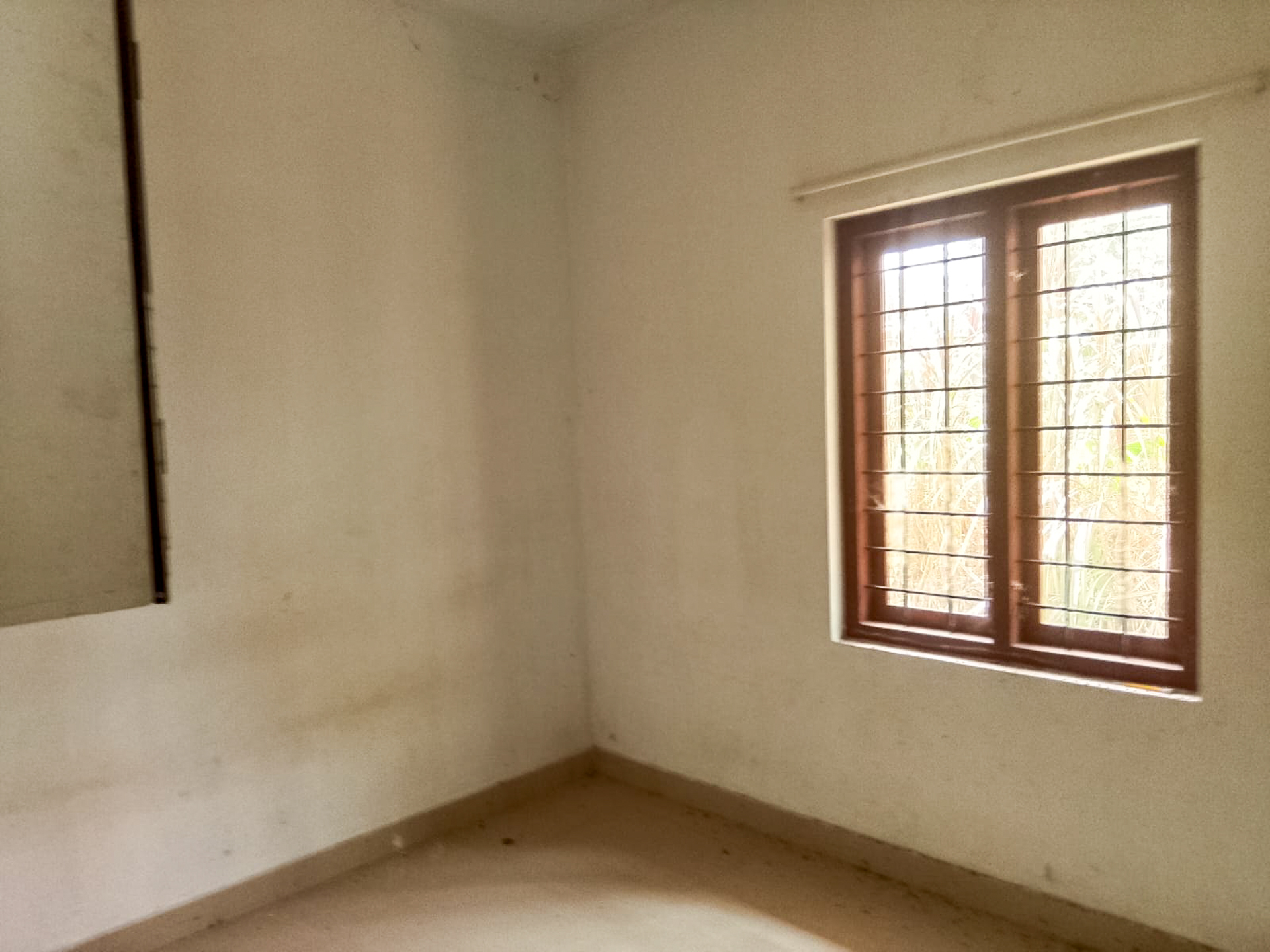 State Bank of India Auctions for Residential property in Ernakulam, Kerala image 7 of 14 in Eramalloor, Ernakulam | State Bank of India auction property