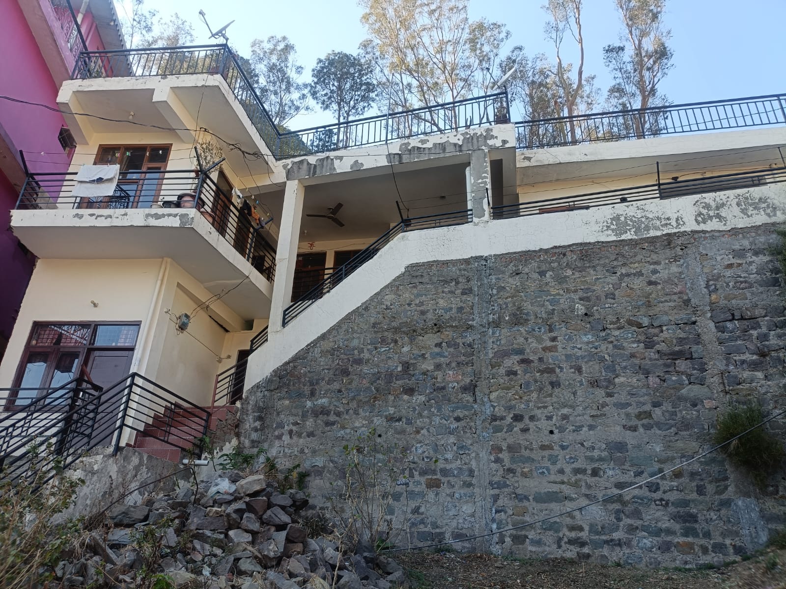 Union Bank of India Auctions for Residential property in Solan, Himachal Pradesh image 2 of 3 in Dagshai, Solan | Union Bank of India auction property