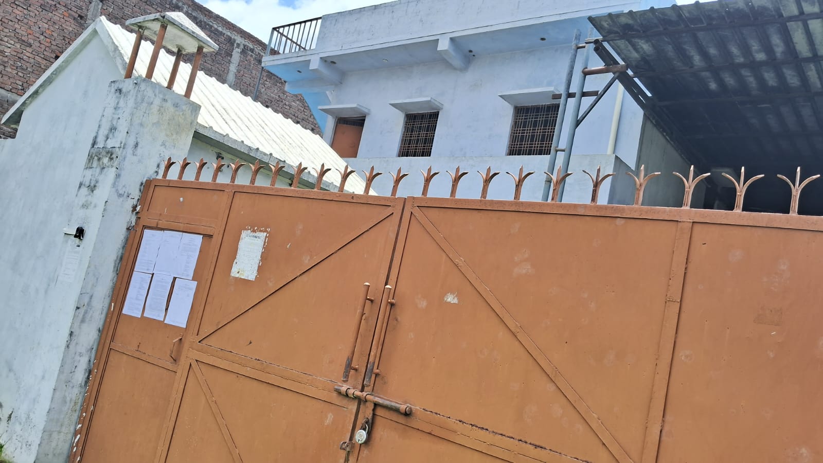 Canara Bank Auctions for Residential property in Amethi, Uttar Pradesh image 2 of 3 in Musafirkhana, Amethi | Canara Bank auction property