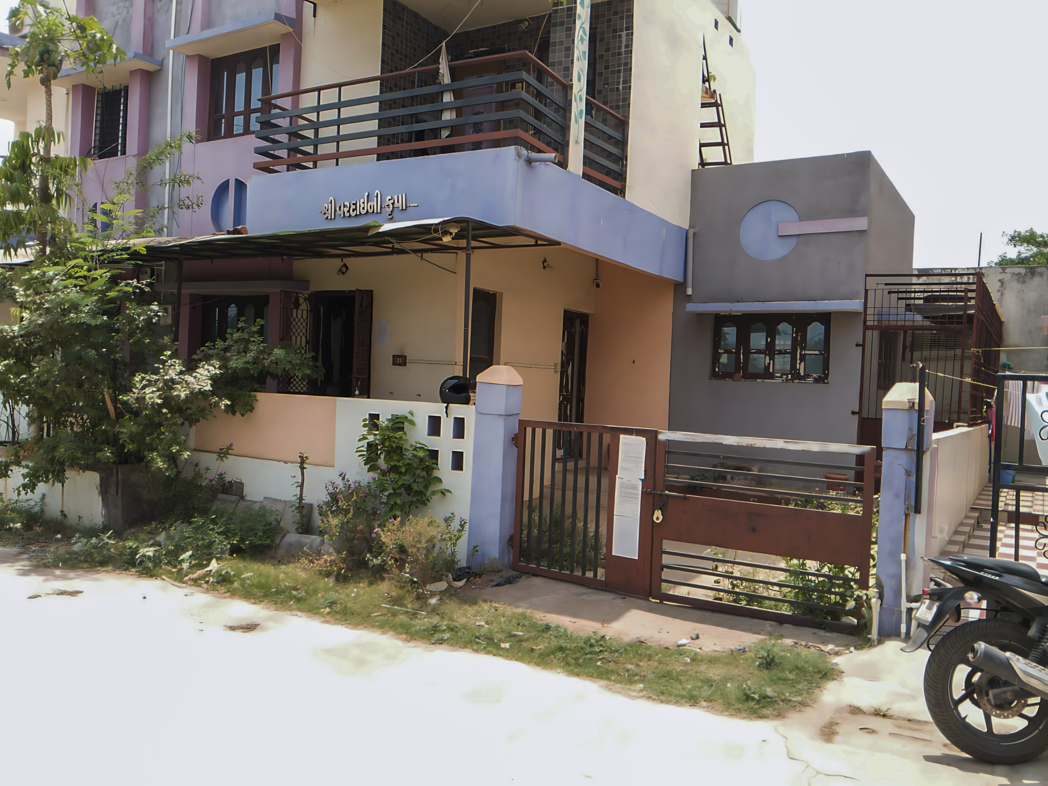 State Bank of India Auctions for Residential property in Mahisagar, Gujarat image 3 of 25 in Lunawada, Mahisagar | State Bank of India auction property