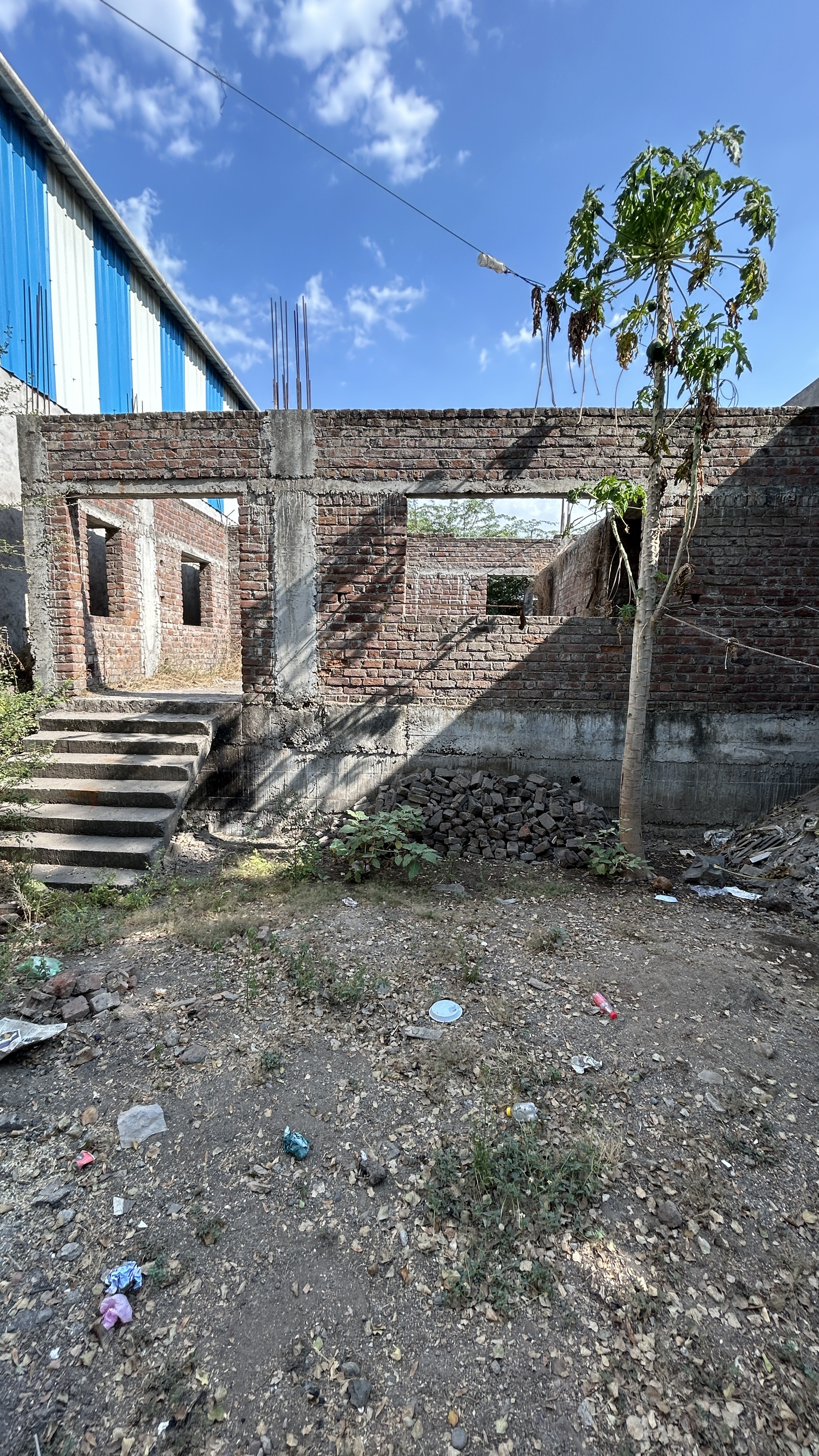 Punjab National Bank Auctions for Residential property in Jalgaon, Maharashtra image 2 of 3 in Bhusawal MIDC, Jalgaon | Punjab National Bank auction property