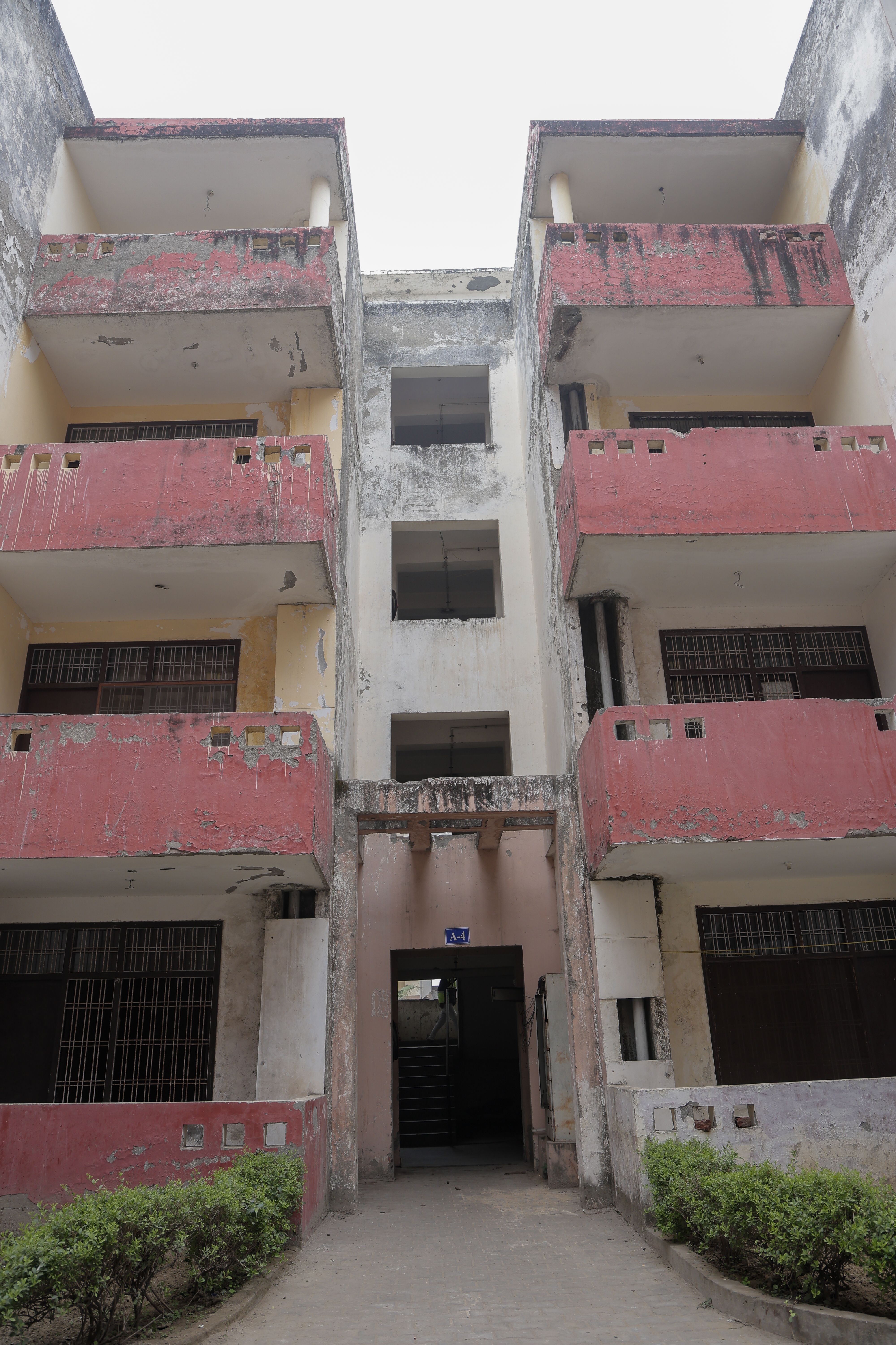 Punjab National Bank Auctions for Residential property in Mathura, Uttar Pradesh image 2 of 13 in Mathura, Mathura | Punjab National Bank auction property