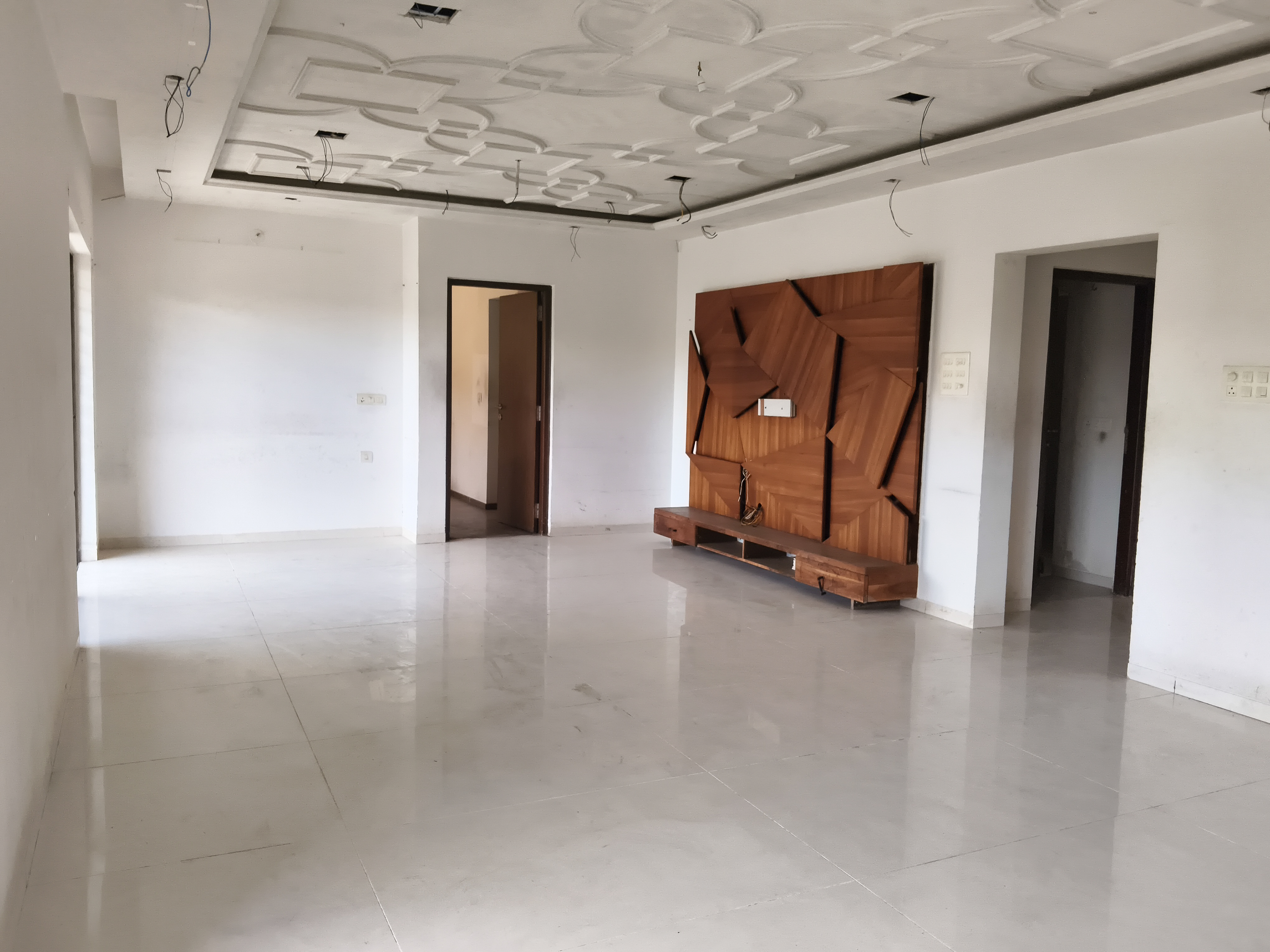 State Bank of India Auctions for Residential property in Pune, Maharashtra image 19 of 25 in Lavasa, Pune | State Bank of India auction property
