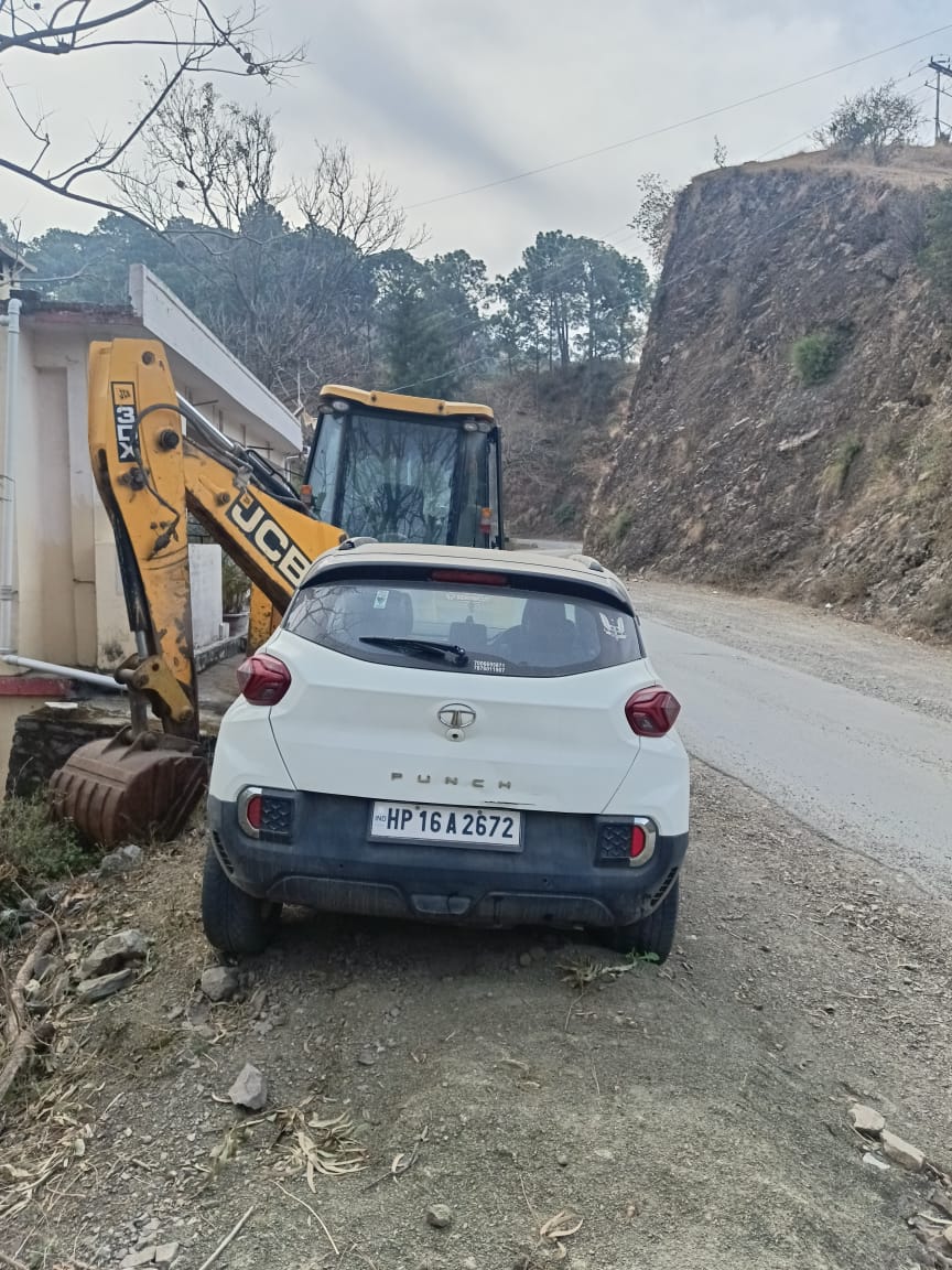 State Bank of India Auctions for Vehicle Auctions property in Solan, Himachal Pradesh image 3 of 9 in Solan, Solan | State Bank of India auction property
