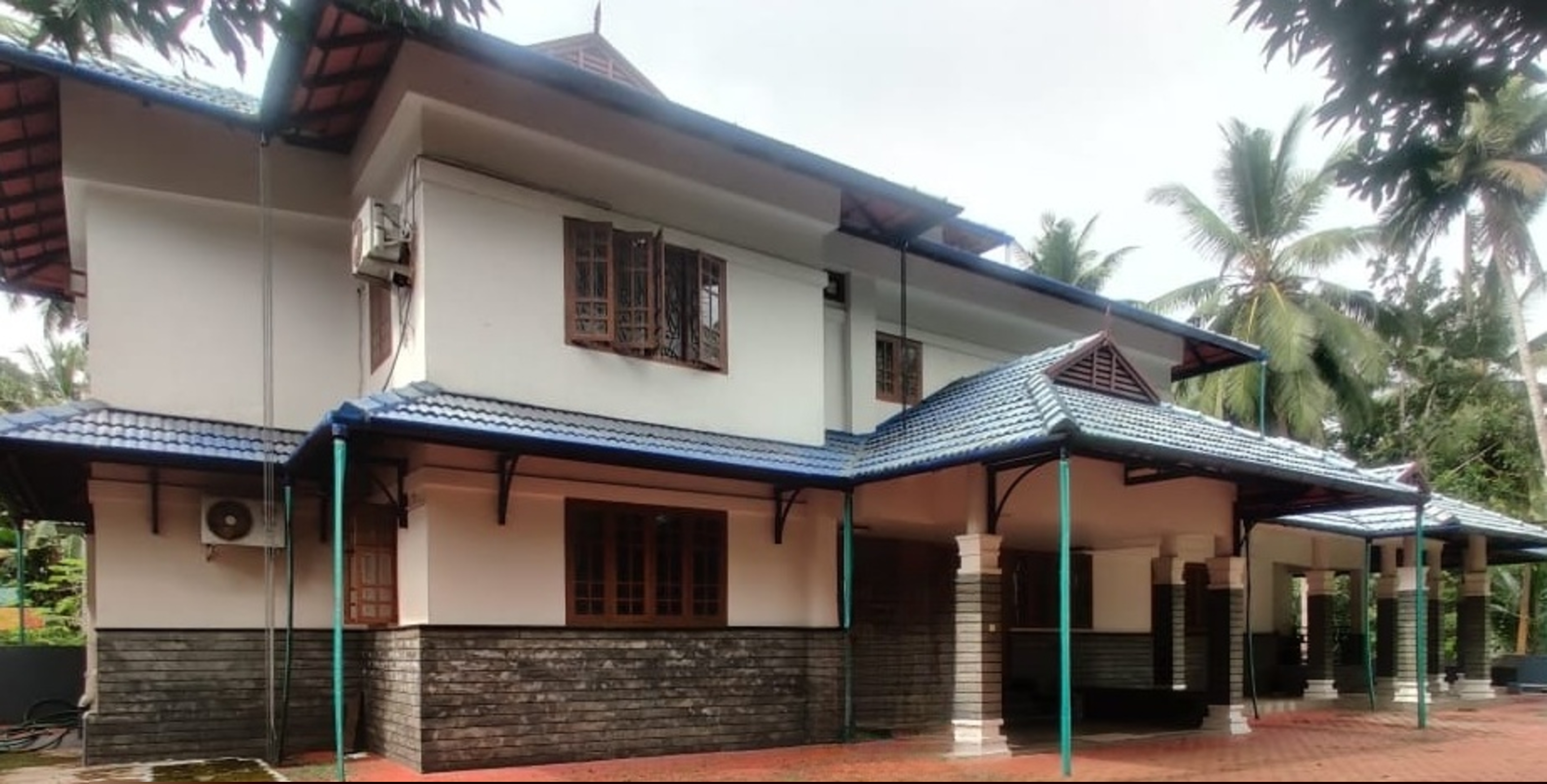 Punjab National Bank Auctions for Residential property in Malappuram, Kerala image 2 of 7 in Ariyallur, Malappuram | Punjab National Bank auction property