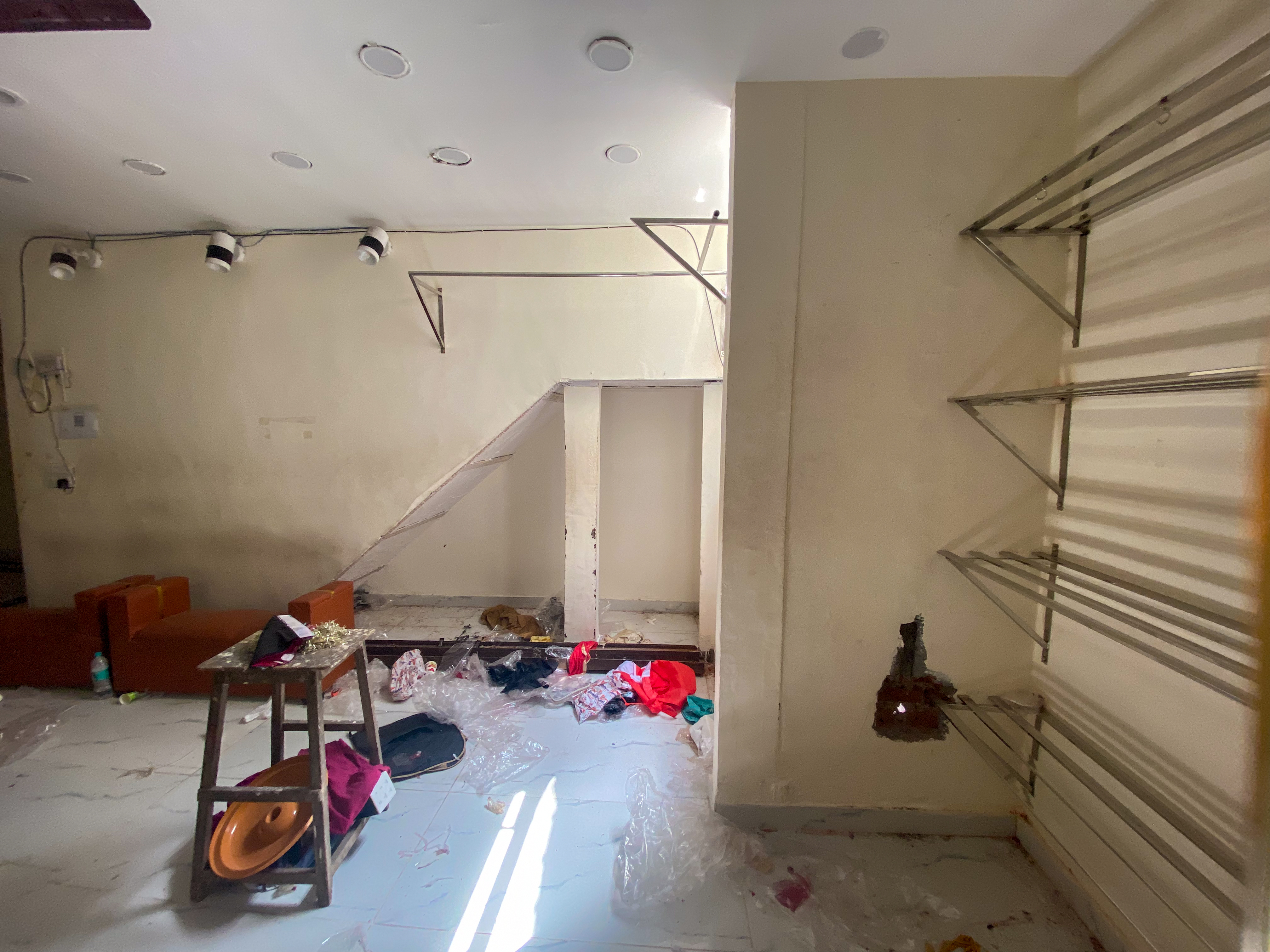 Canara Bank Auctions for Commercial property in New Delhi, Delhi image 2 of 16 in New Delhi, New Delhi | Canara Bank auction property
