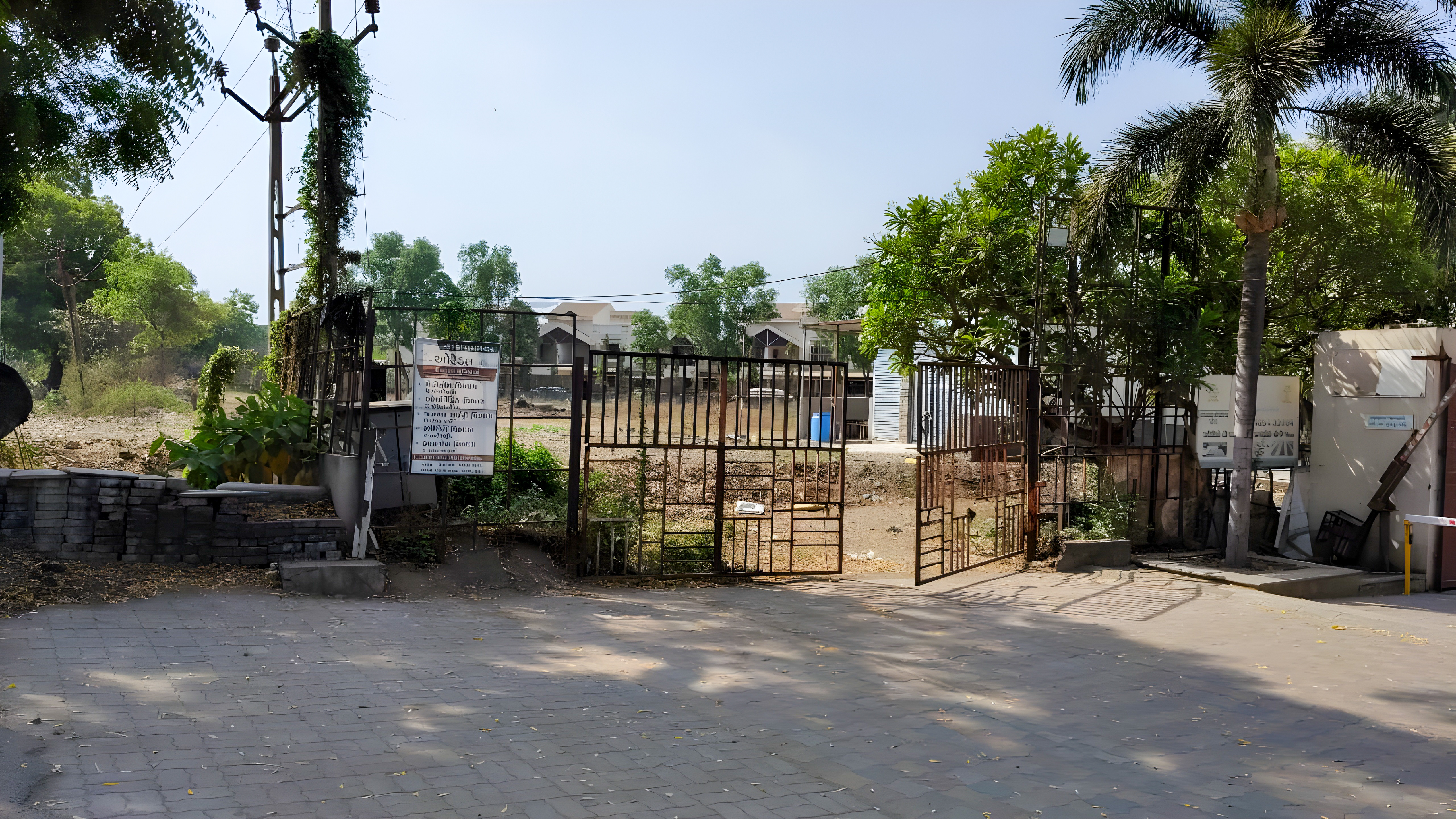 Bank of India Auctions for Residential property in Surat, Gujarat image 13 of 25 in Surat, Surat | Bank of India auction property