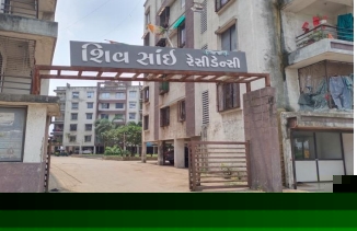 Canara Bank Auctions for Residential property in Surat, Gujarat image 2 of 3 in Chalthan, Surat | Canara Bank auction property