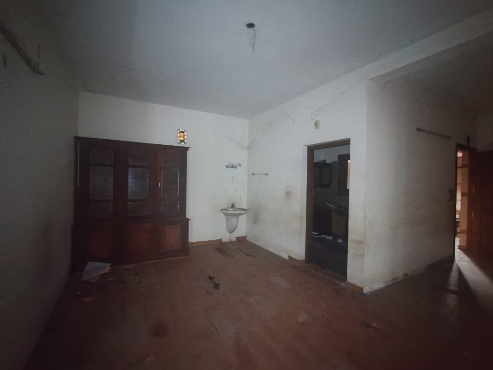 State Bank of India Auctions for Residential property in Thrissur, Kerala image 2 of 25 in Amballur, Thrissur | State Bank of India auction property