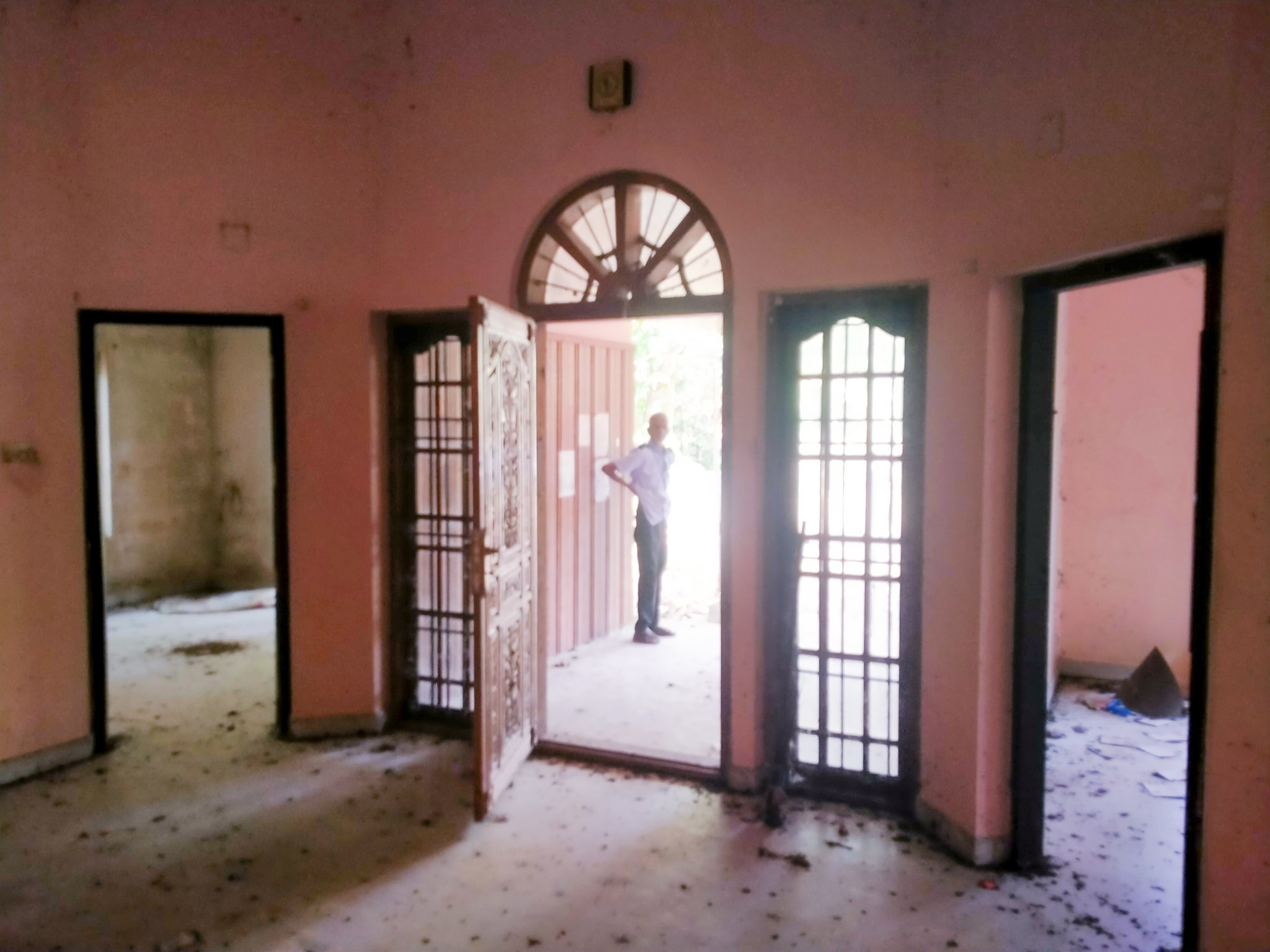 State Bank of India Auctions for Residential property in Ernakulam, Kerala image 15 of 24 in Amballoor, Ernakulam | State Bank of India auction property