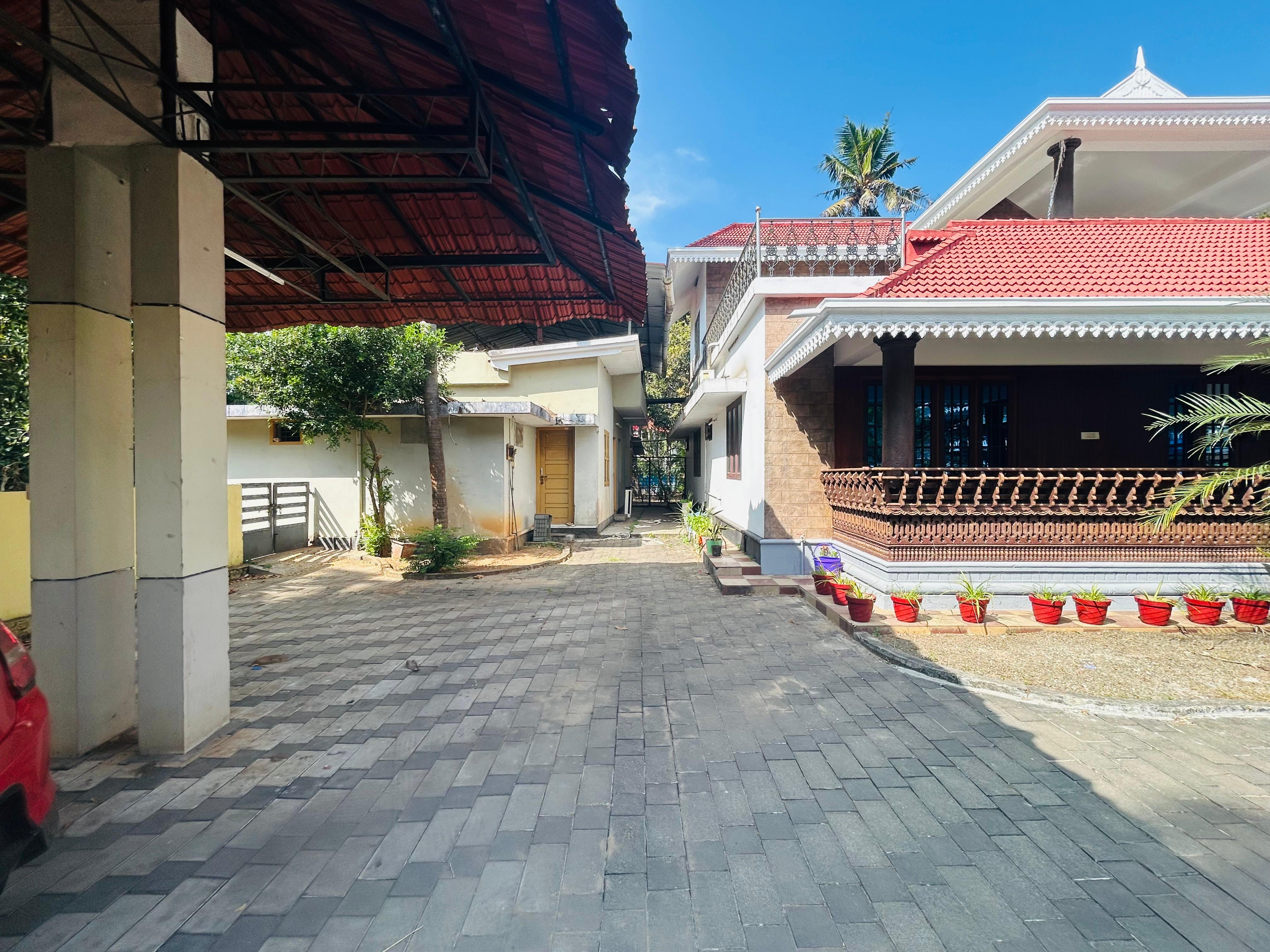 Bank of India Auctions for Residential property in Thrissur, Kerala image 2 of 4 in Chendrappini, Thrissur | Bank of India auction property