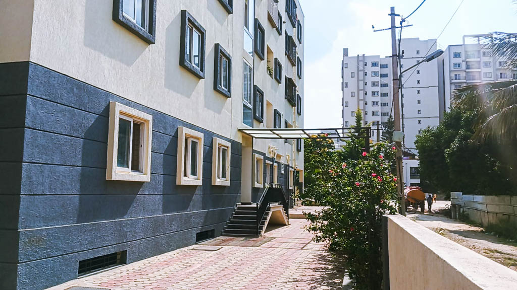 State Bank of India Auctions for Residential property in Bengaluru, Karnataka image 2 of 12 in Bengaluru, Bengaluru | State Bank of India auction property