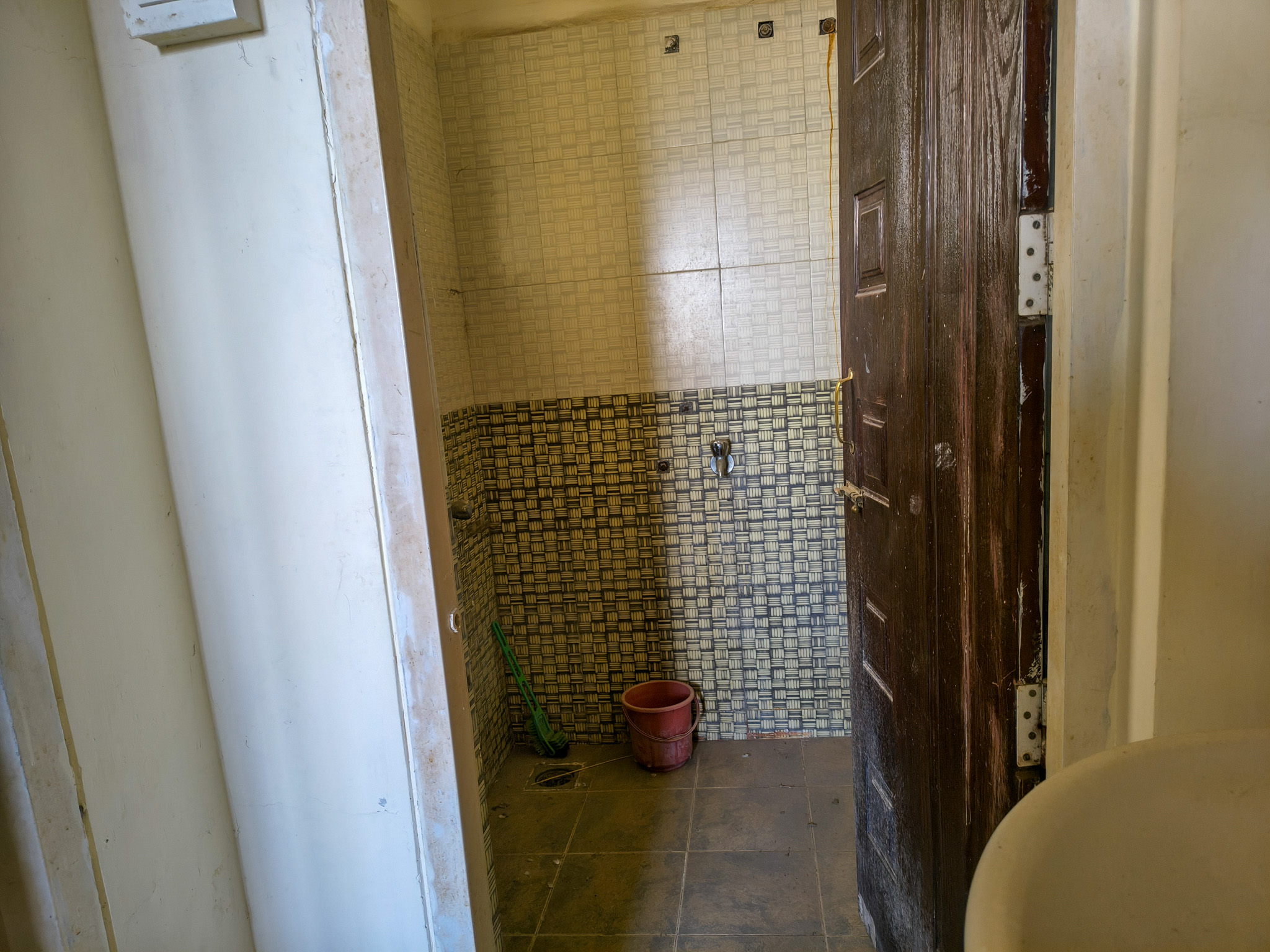 State Bank of India Auctions for Residential property in Palghar, Maharashtra image 3 of 17 in Vasai Virar, Palghar | State Bank of India auction property
