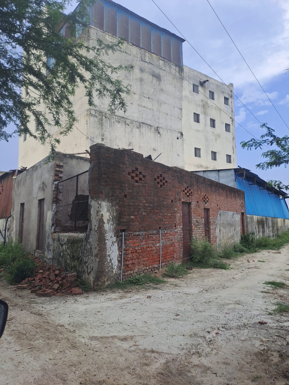 Punjab National Bank Auctions for Industrials property in Etah, Uttar Pradesh image 8 of 10 in Awagarh, Etah | Punjab National Bank auction property