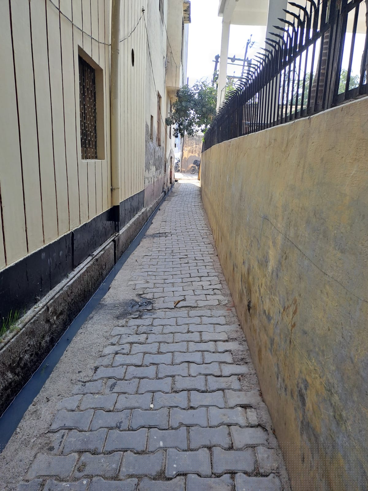 Punjab National Bank Auctions for Residential property in Etah, Uttar Pradesh image 2 of 3 in Etah, Etah | Punjab National Bank auction property