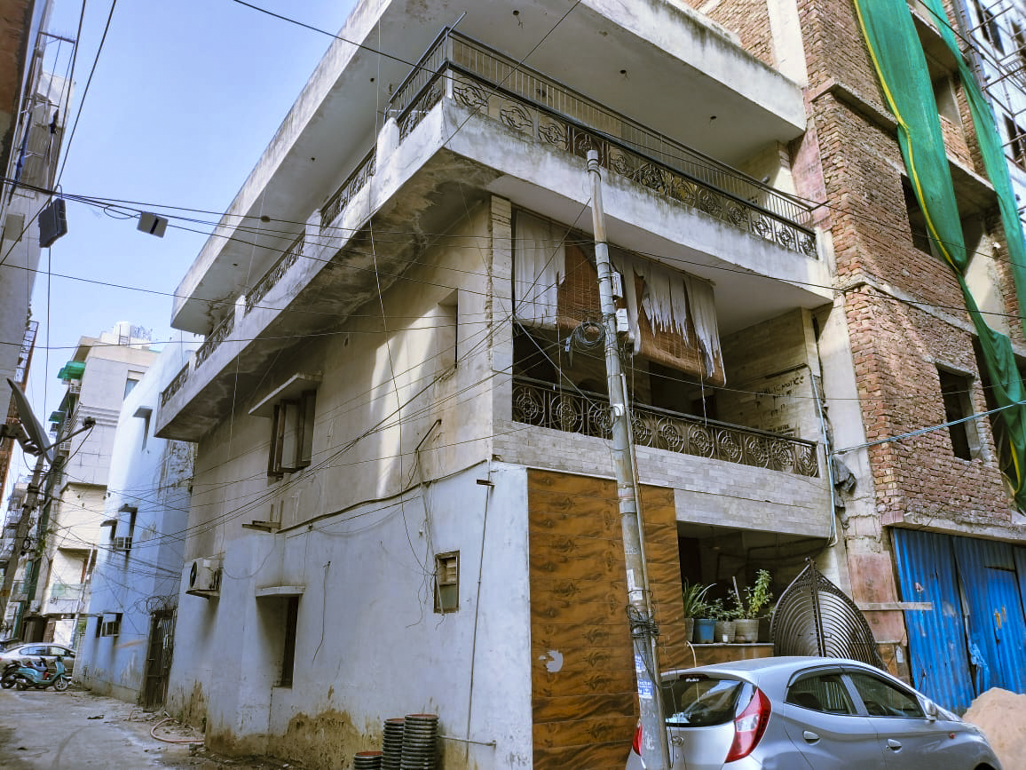 Punjab National Bank Auctions for Residential property in New Delhi, Delhi image 2 of 25 in New Delhi, New Delhi | Punjab National Bank auction property