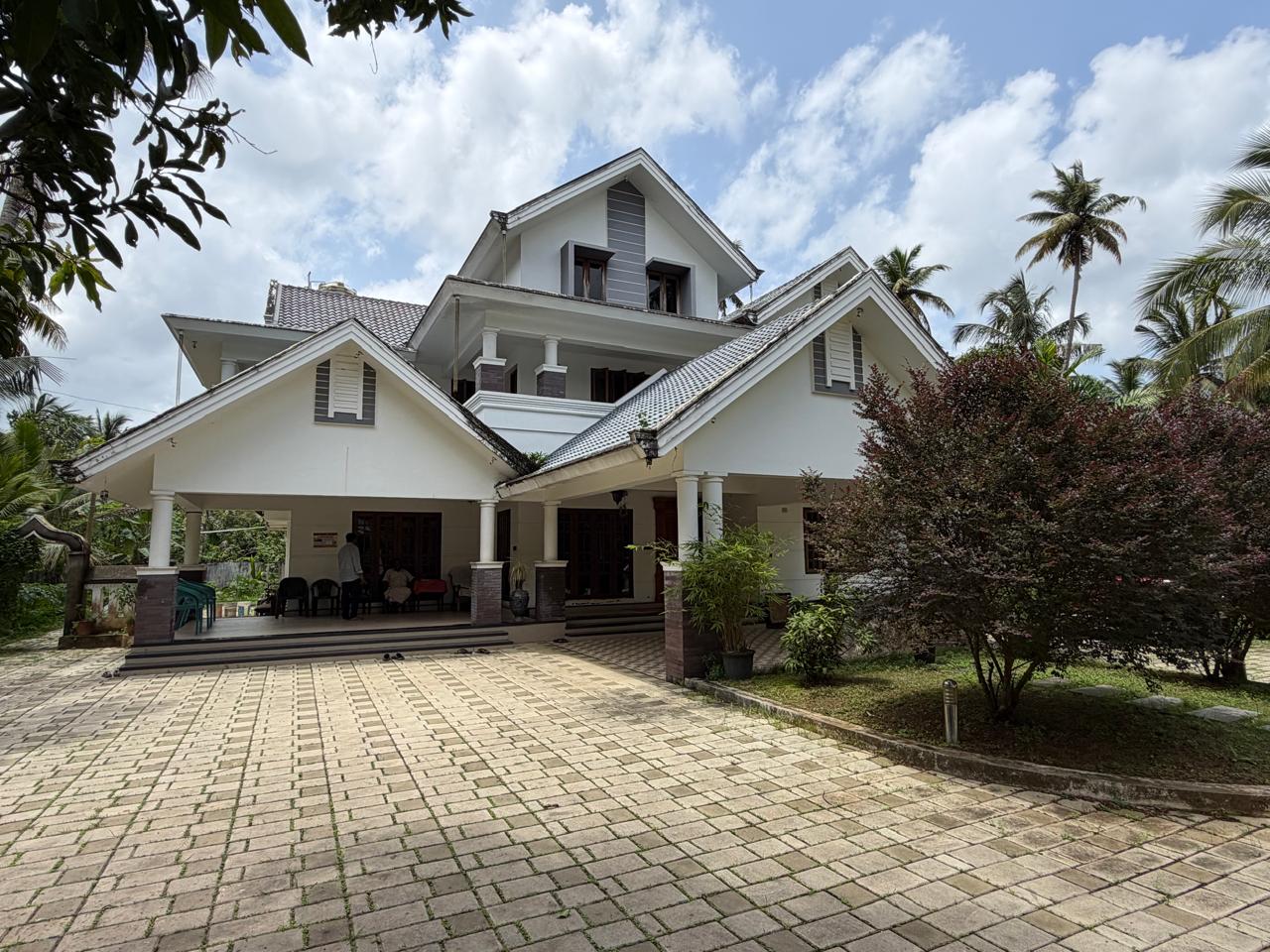 Punjab National Bank Auctions for Residential property in Kollam, Kerala image 2 of 2 in Adinad, Kollam | Punjab National Bank auction property