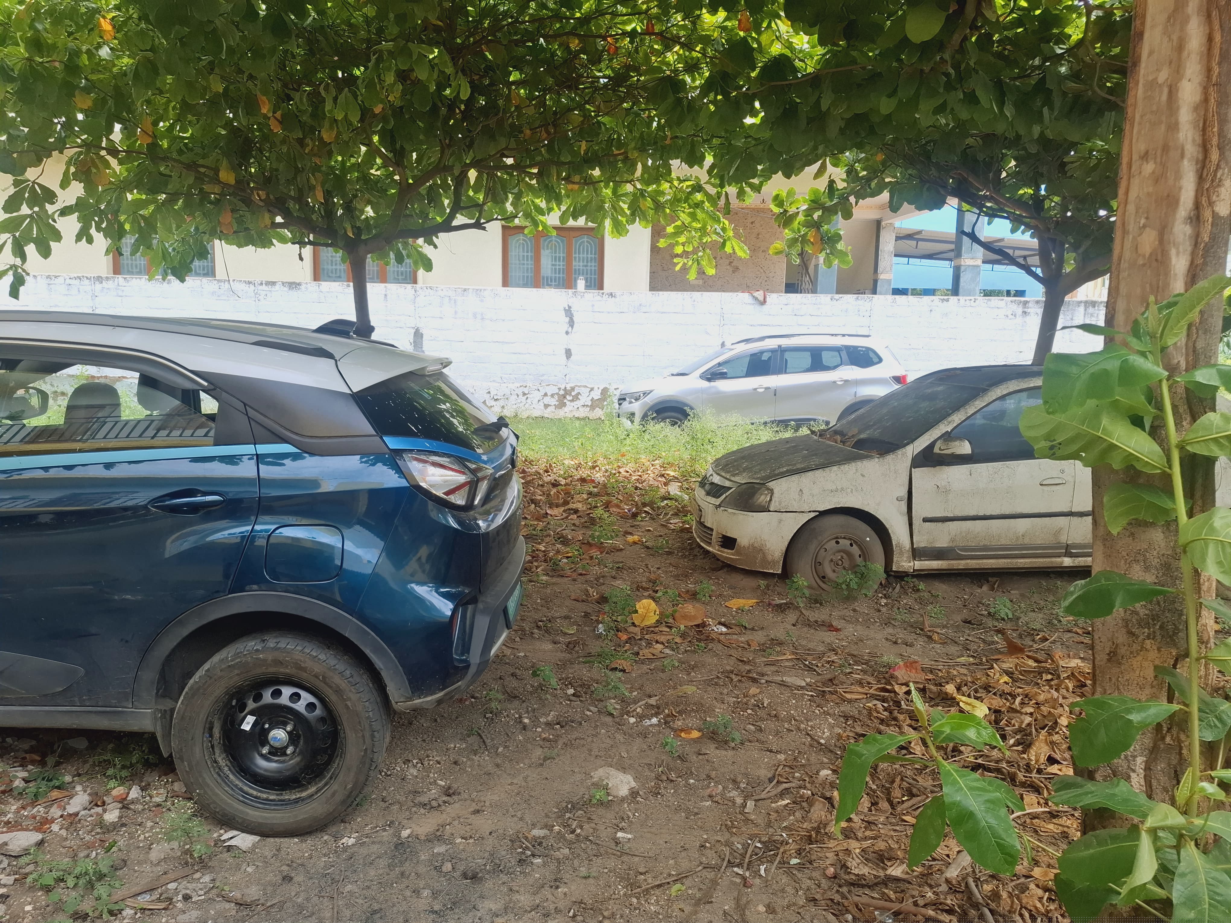 Bank of India Auctions for Vehicle Auctions property in Dindigul, Tamil Nadu image 2 of 2 in Adiyanuthu, Dindigul | Bank of India auction property
