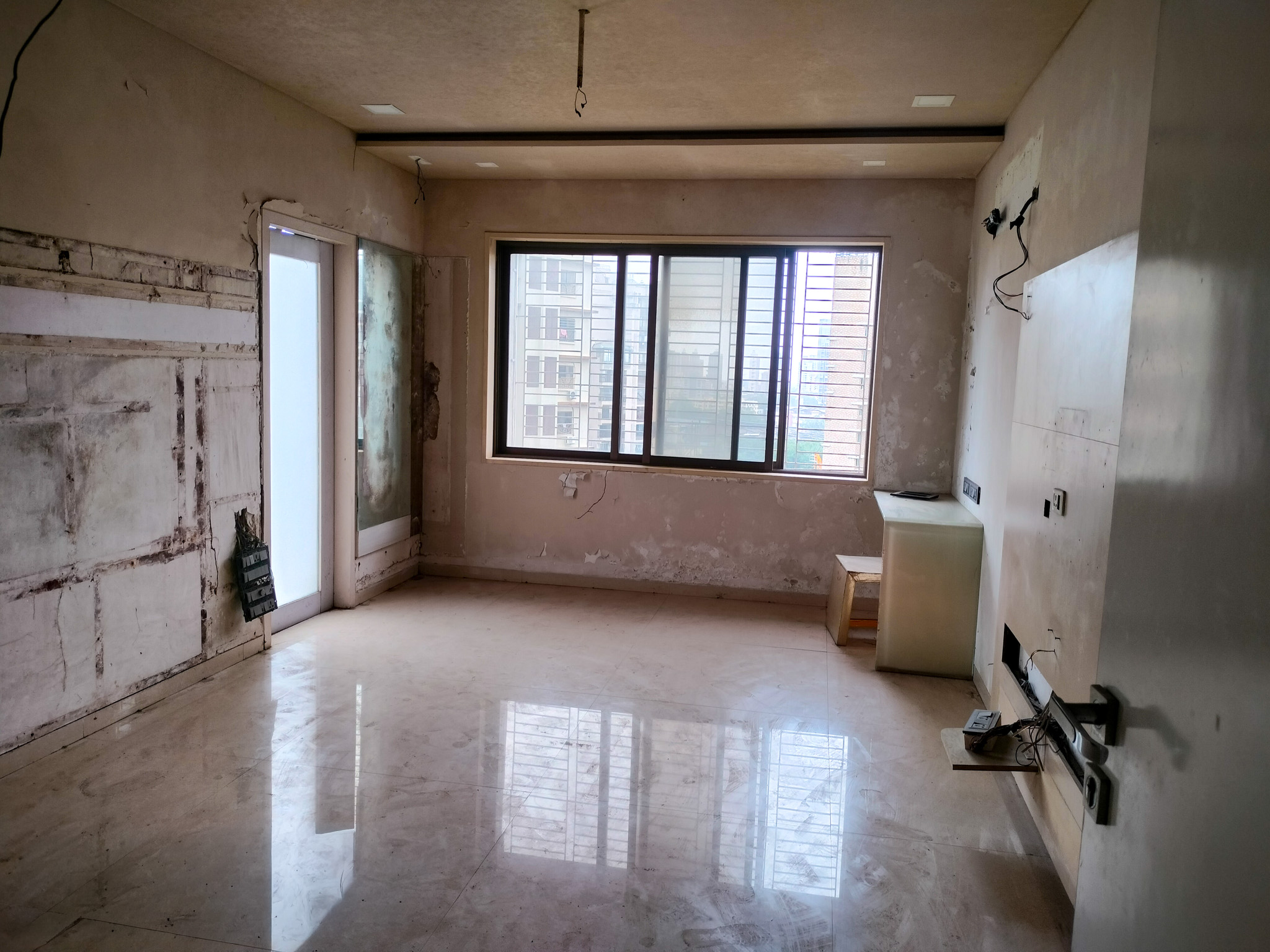 State Bank of India Auctions for Residential property in Mumbai, Maharashtra image 5 of 16 in Mumbai, Mumbai | State Bank of India auction property