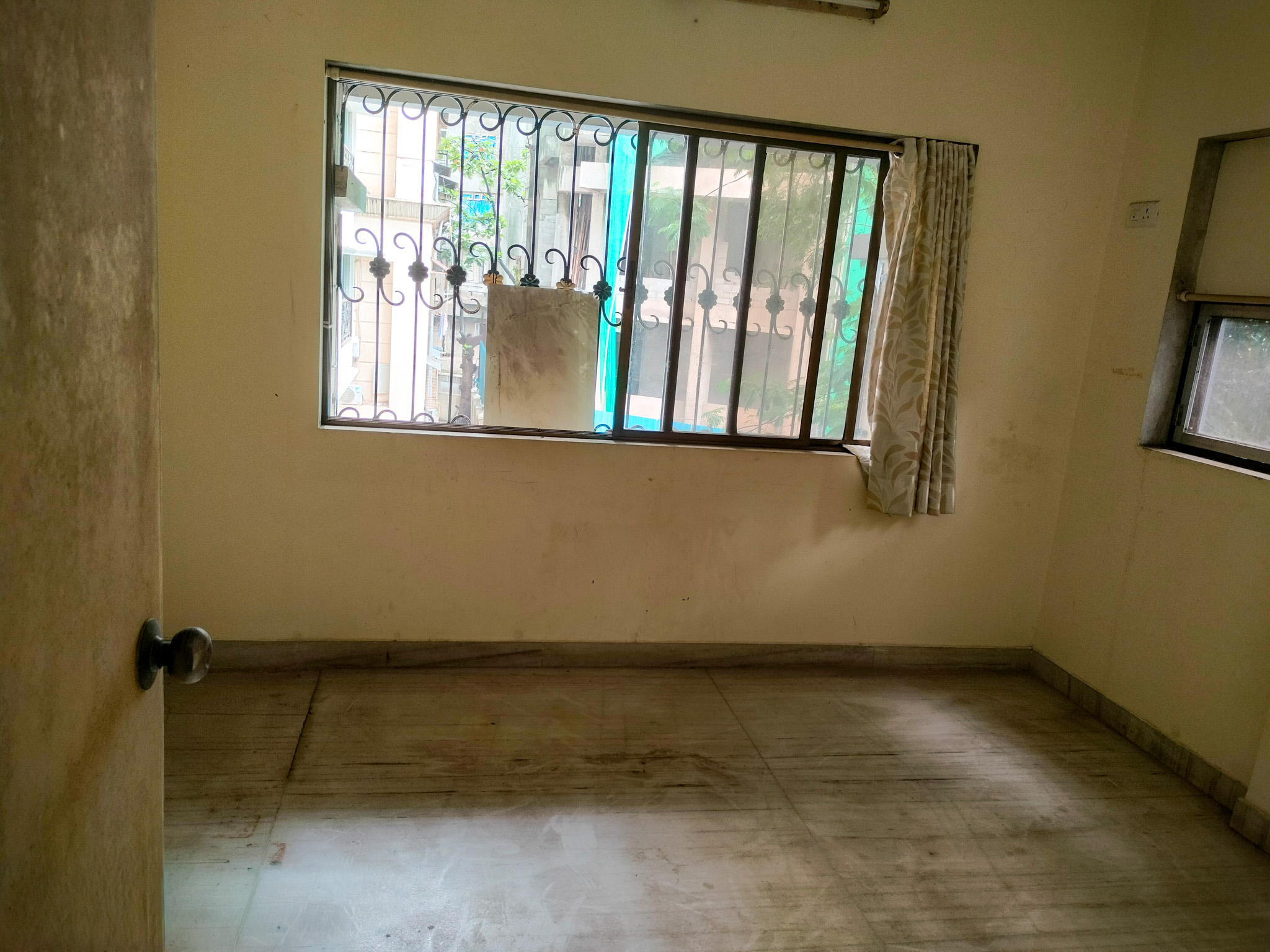 State Bank of India Auctions for Residential property in Mumbai, Maharashtra image 5 of 13 in Mumbai, Mumbai | State Bank of India auction property