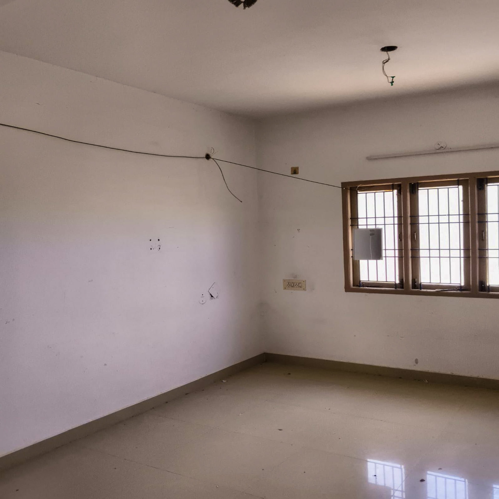 State Bank of India Auctions for Residential property in Chengalpattu, Tamil Nadu image 2 of 25 in Maraimalai Nagar, Chengalpattu | State Bank of India auction property